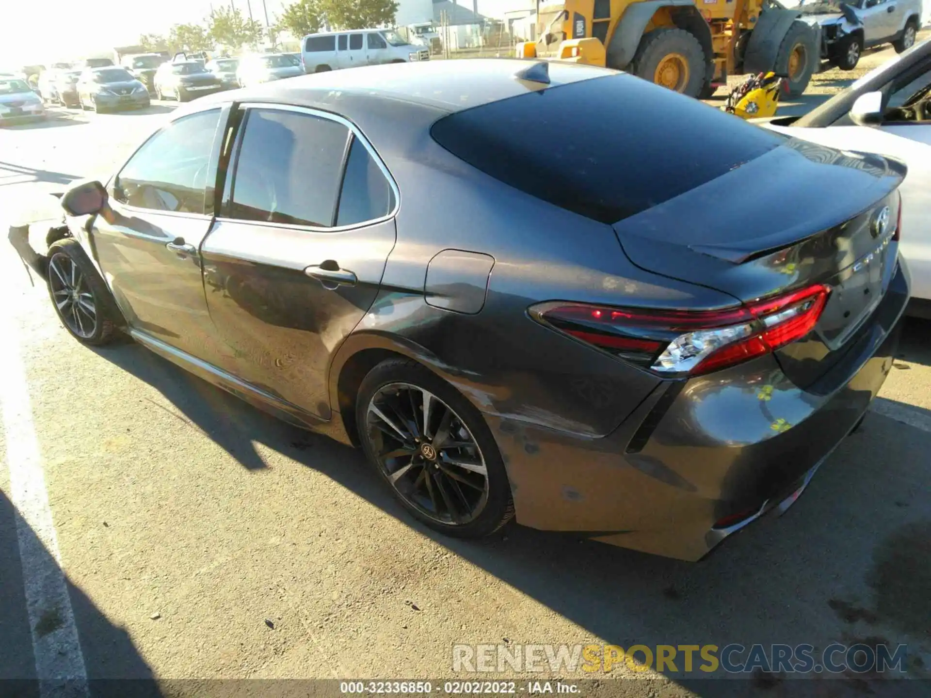 3 Photograph of a damaged car 4T1K61AK7MU479119 TOYOTA CAMRY 2021