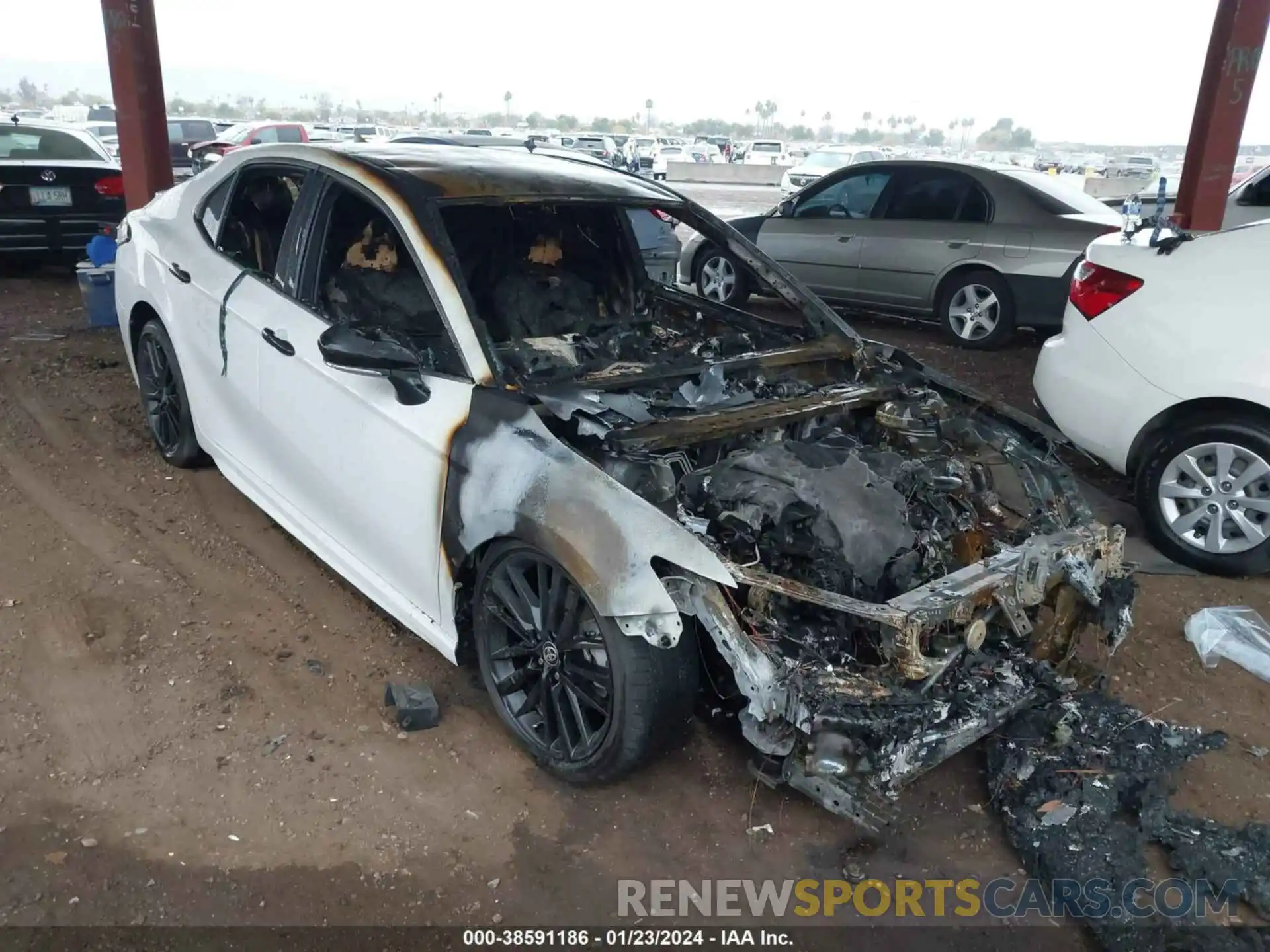 1 Photograph of a damaged car 4T1K61AK7MU484367 TOYOTA CAMRY 2021