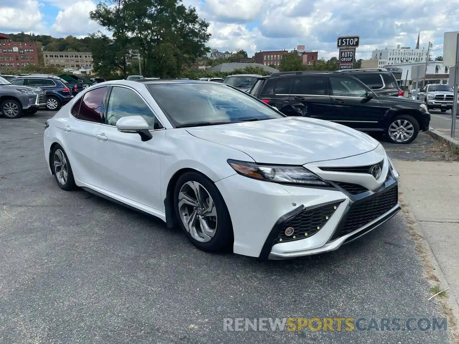 1 Photograph of a damaged car 4T1K61AK7MU524270 TOYOTA CAMRY 2021