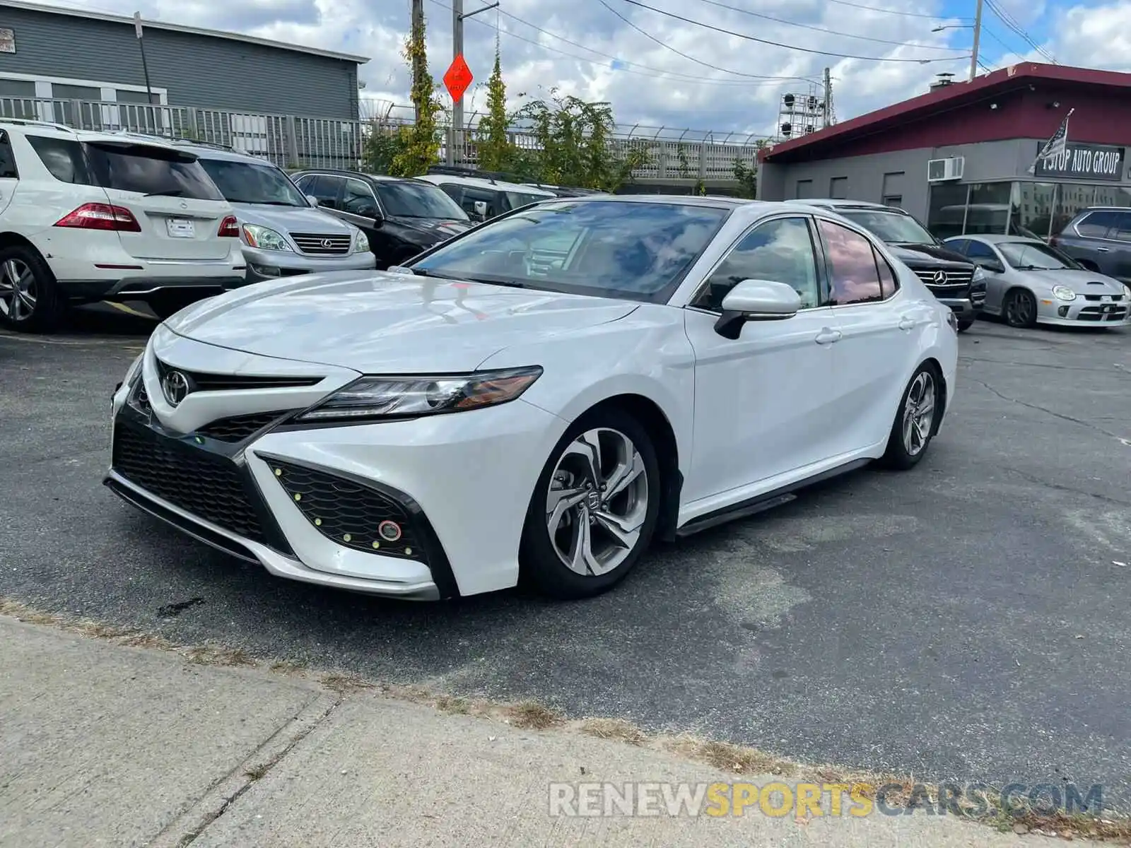 2 Photograph of a damaged car 4T1K61AK7MU524270 TOYOTA CAMRY 2021