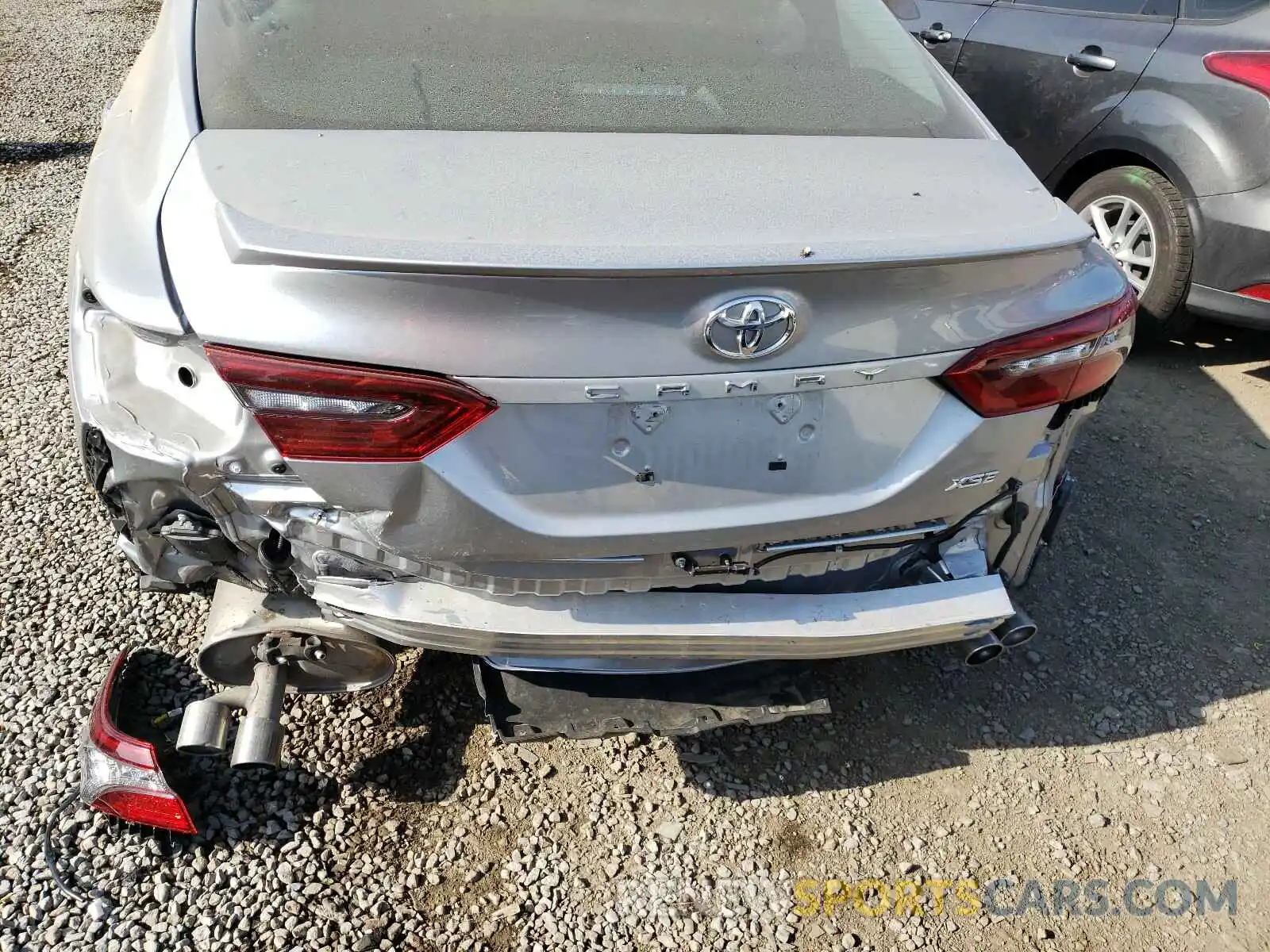 9 Photograph of a damaged car 4T1K61AK7MU534362 TOYOTA CAMRY 2021