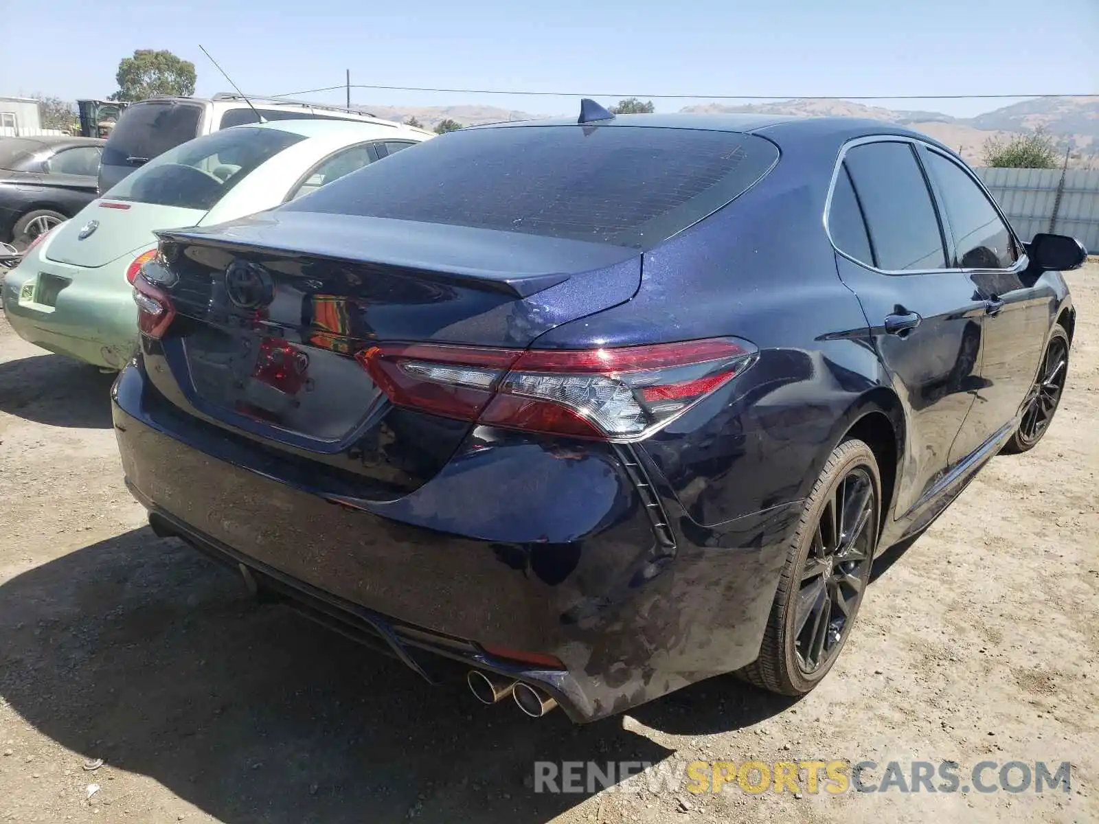 4 Photograph of a damaged car 4T1K61AK7MU543904 TOYOTA CAMRY 2021