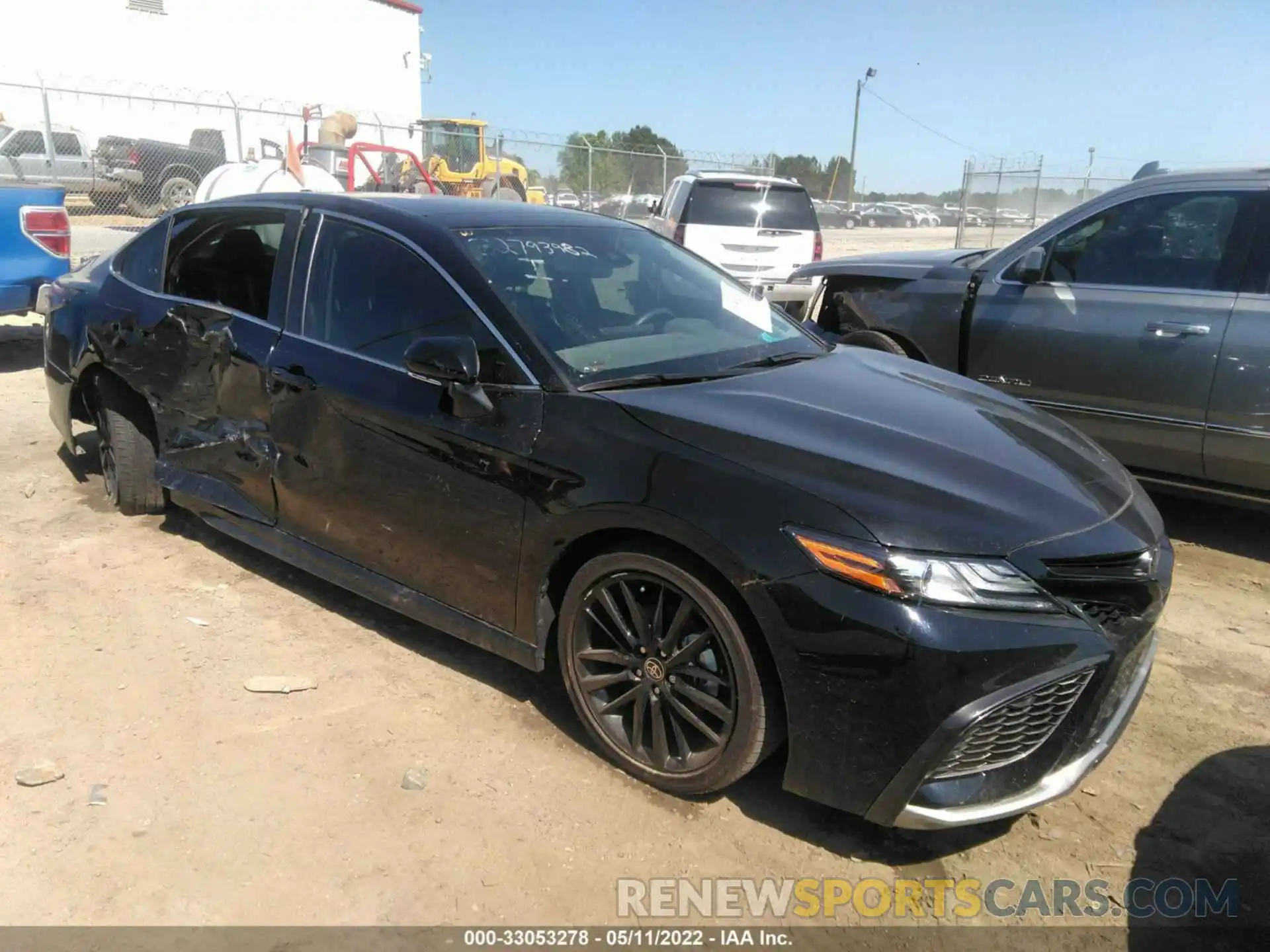 1 Photograph of a damaged car 4T1K61AK7MU573730 TOYOTA CAMRY 2021