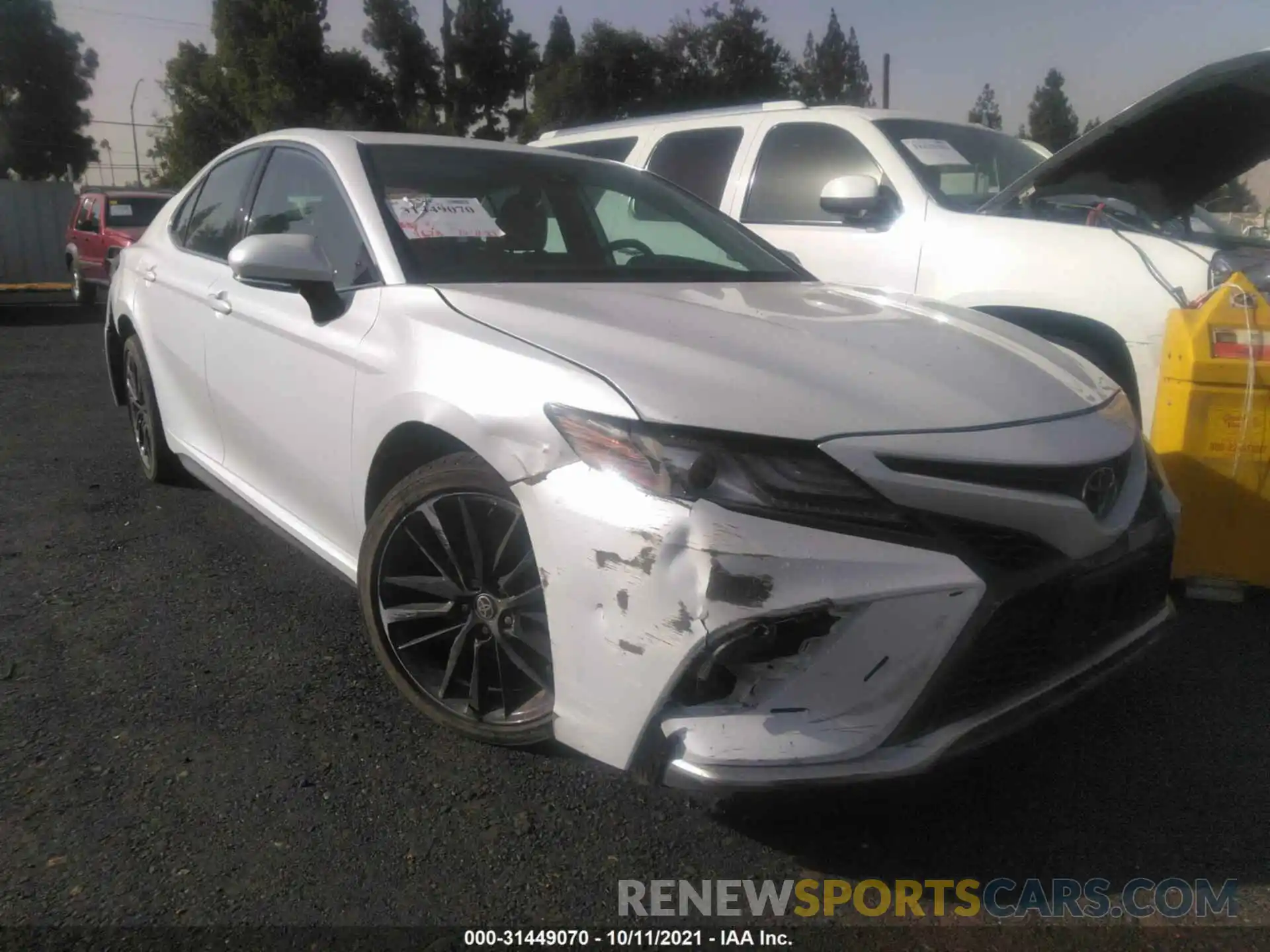 1 Photograph of a damaged car 4T1K61AK7MU586459 TOYOTA CAMRY 2021