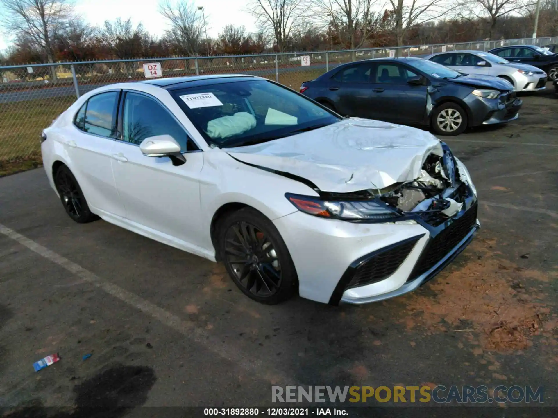 1 Photograph of a damaged car 4T1K61AK7MU608413 TOYOTA CAMRY 2021