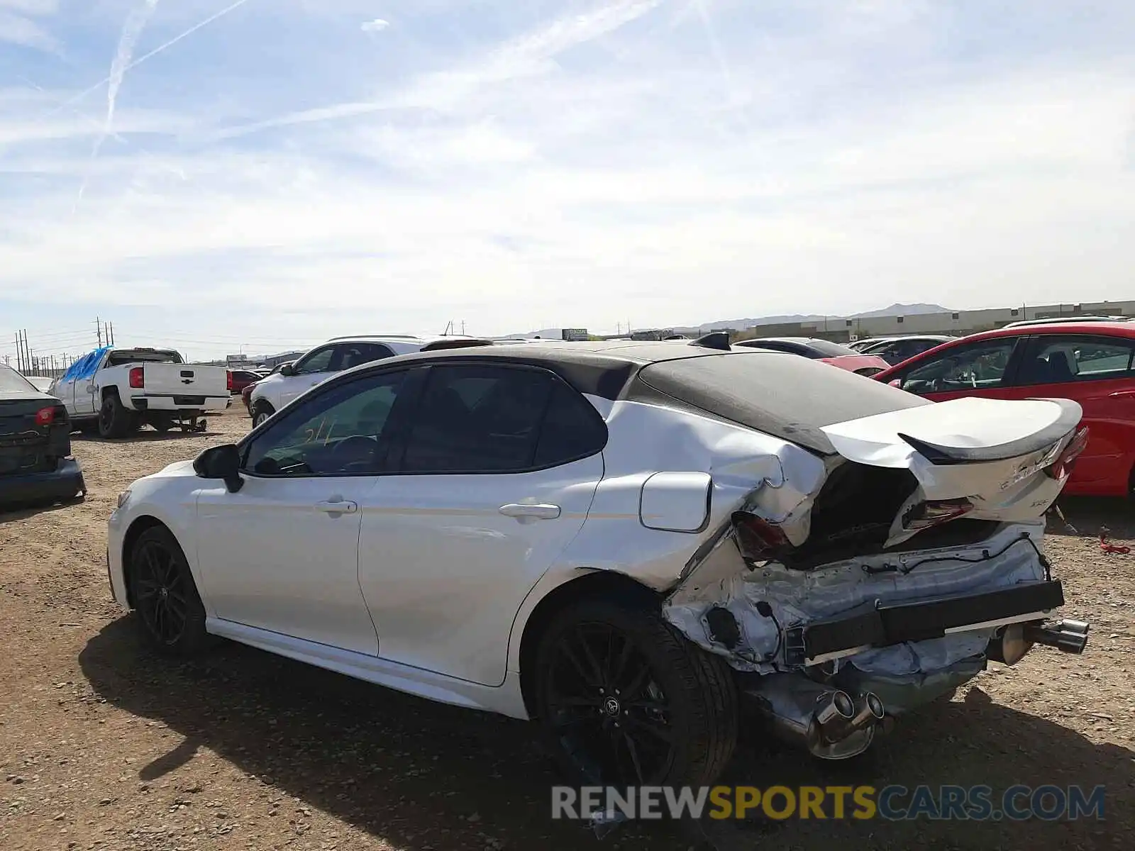 3 Photograph of a damaged car 4T1K61AK8MU434884 TOYOTA CAMRY 2021