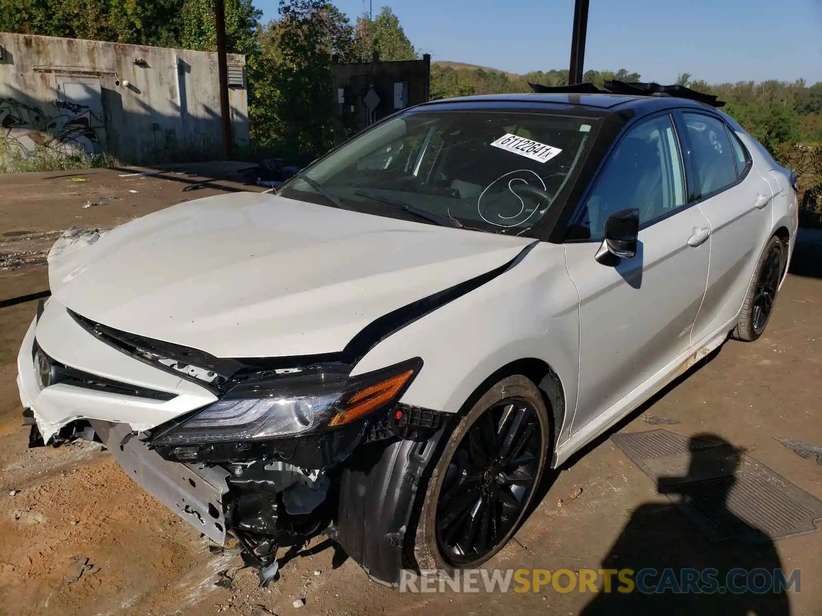 2 Photograph of a damaged car 4T1K61AK8MU464886 TOYOTA CAMRY 2021