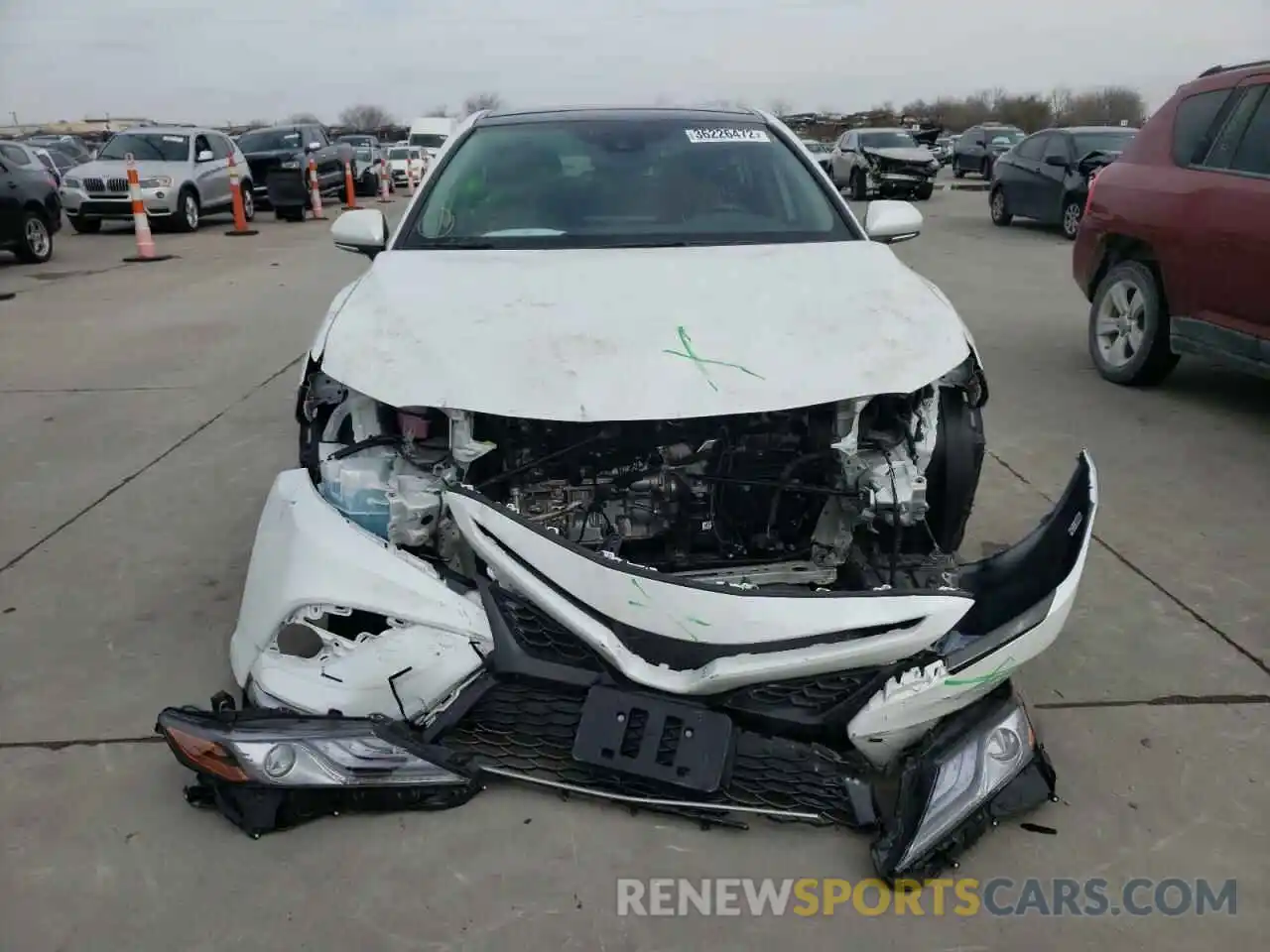 9 Photograph of a damaged car 4T1K61AK8MU485978 TOYOTA CAMRY 2021