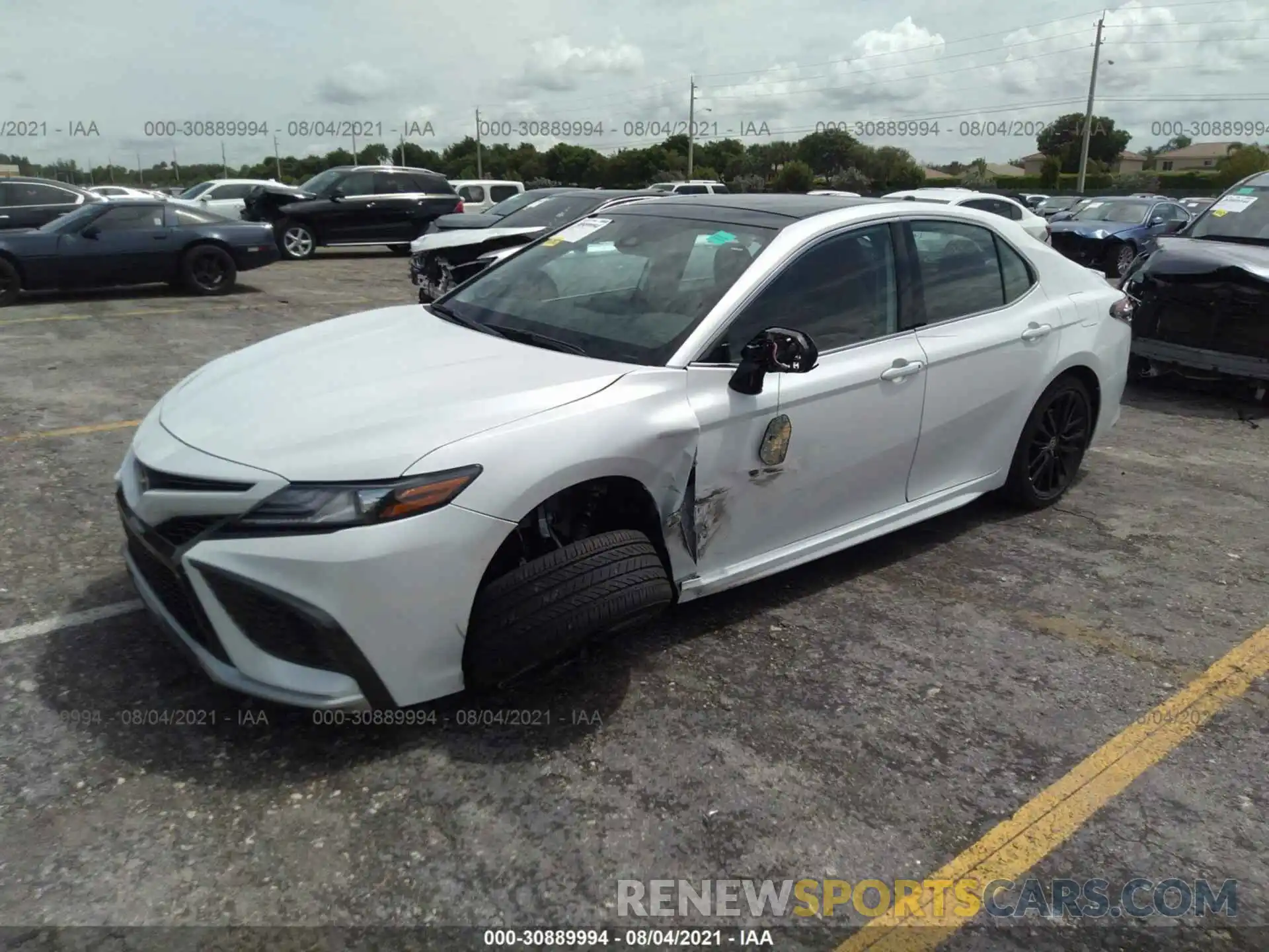 2 Photograph of a damaged car 4T1K61AK8MU486127 TOYOTA CAMRY 2021