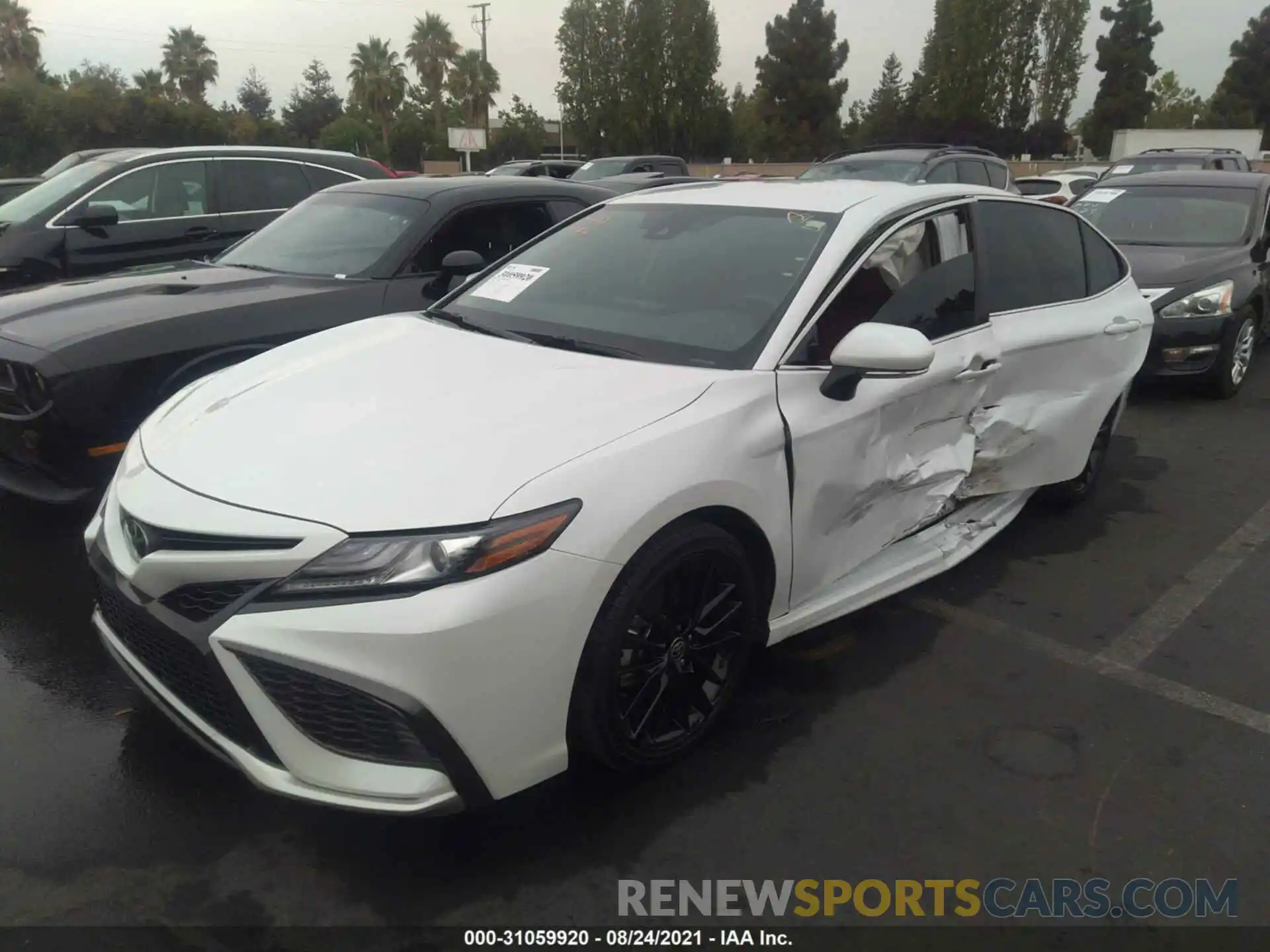 2 Photograph of a damaged car 4T1K61AK8MU522950 TOYOTA CAMRY 2021