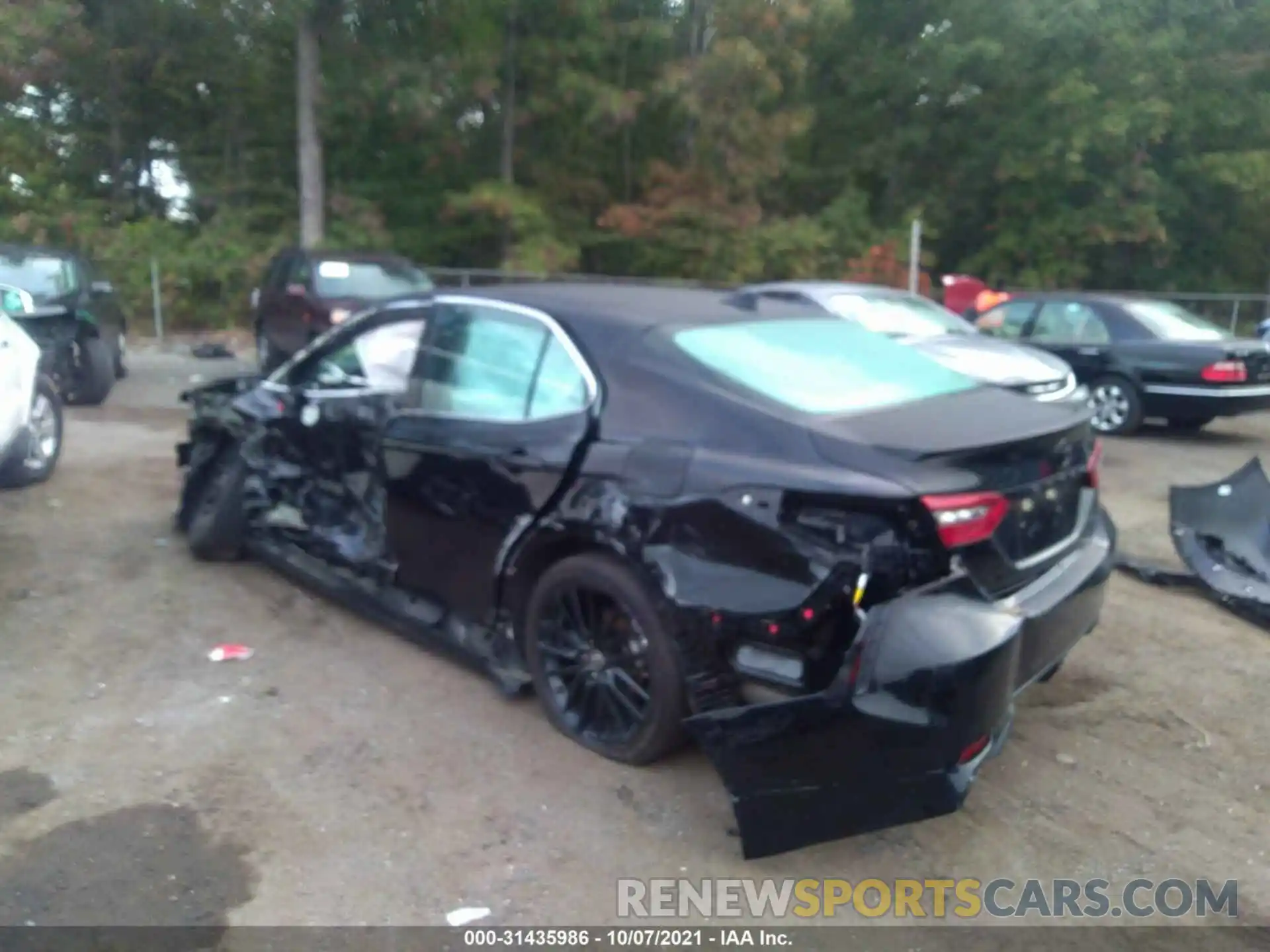 3 Photograph of a damaged car 4T1K61AK8MU525525 TOYOTA CAMRY 2021