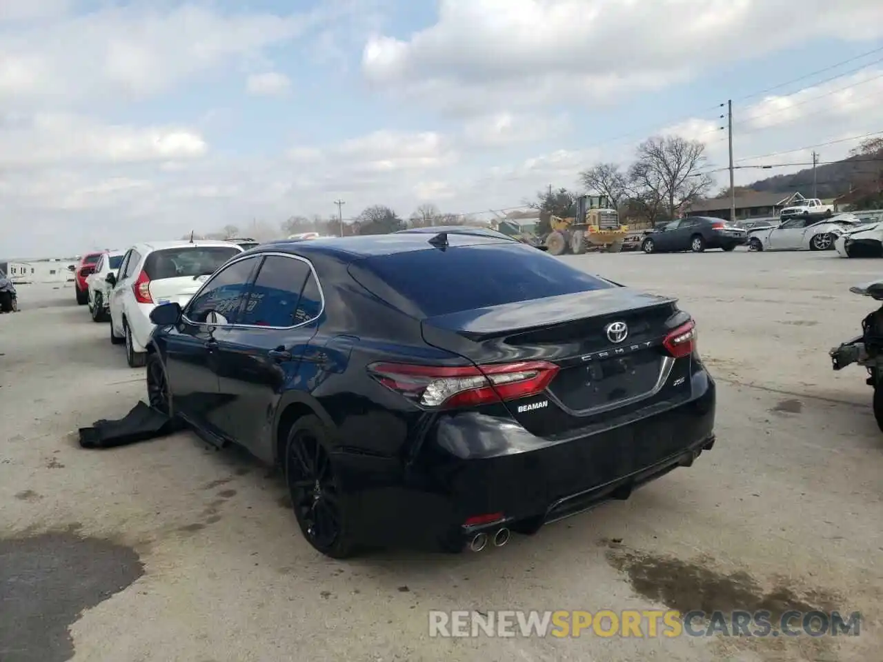 3 Photograph of a damaged car 4T1K61AK8MU552370 TOYOTA CAMRY 2021