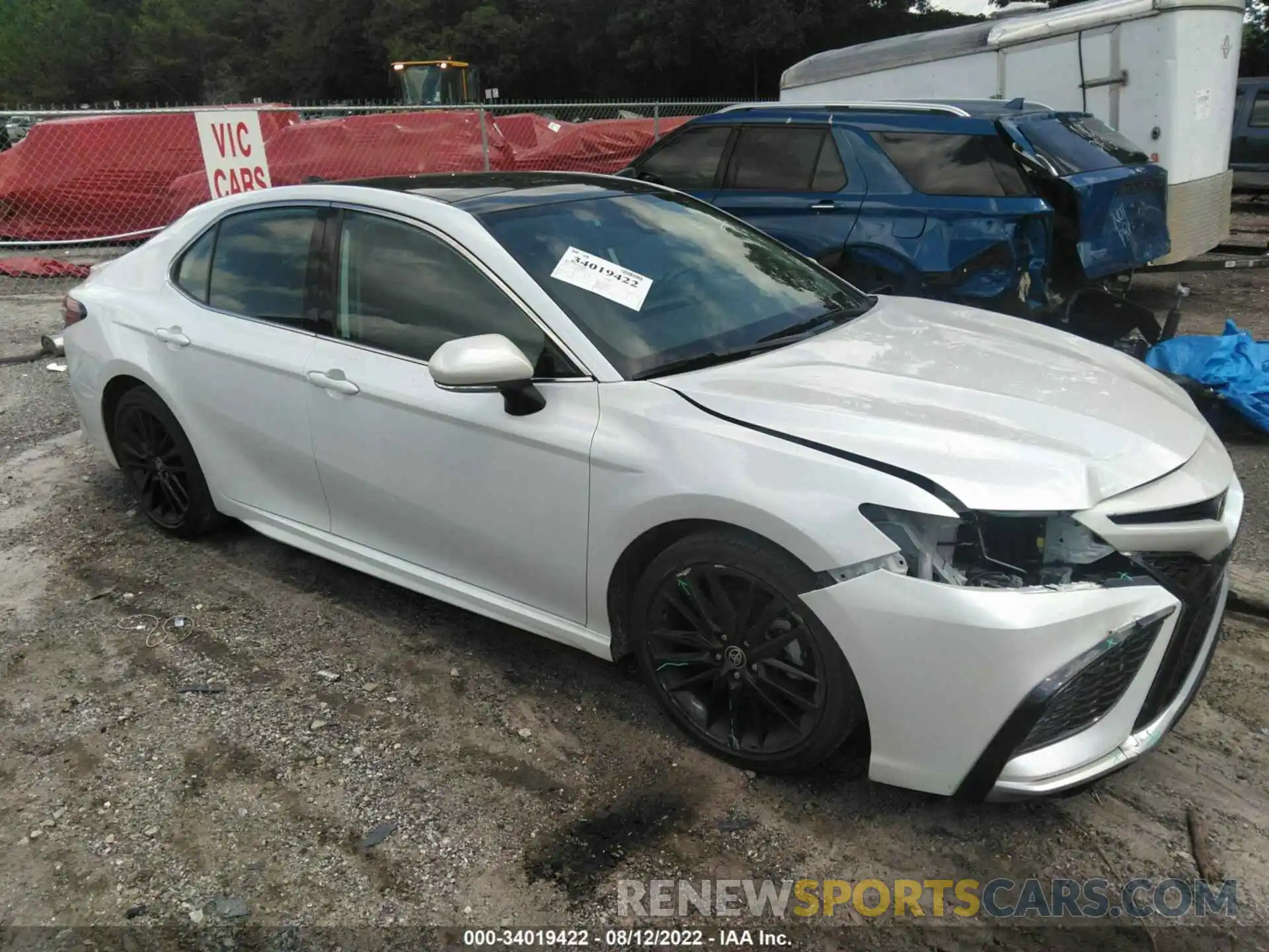 1 Photograph of a damaged car 4T1K61AK8MU577575 TOYOTA CAMRY 2021