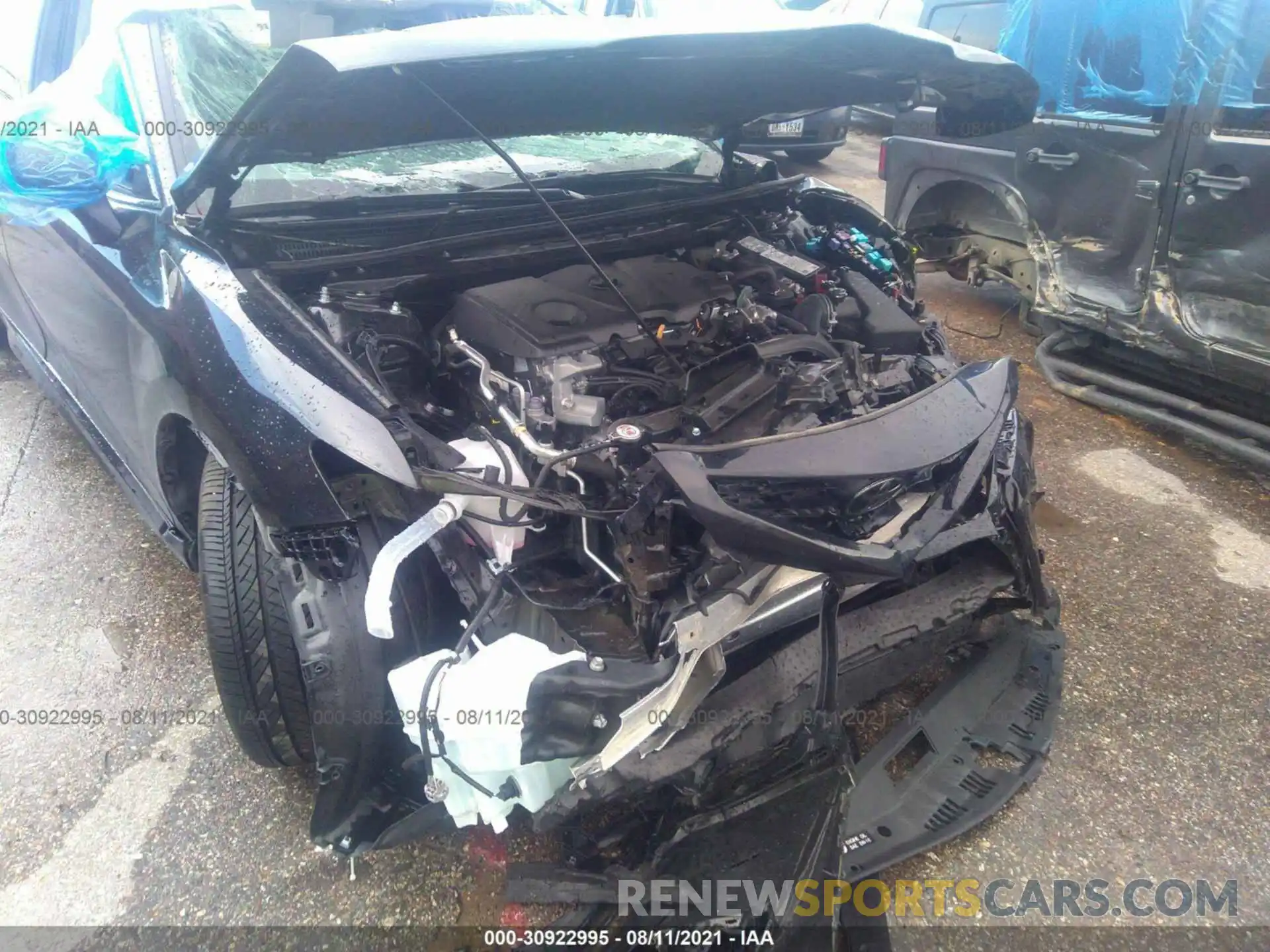 6 Photograph of a damaged car 4T1K61AK9MU408004 TOYOTA CAMRY 2021