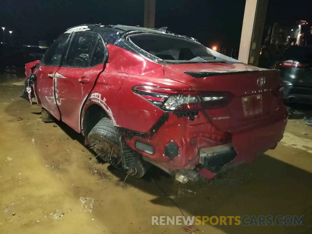 3 Photograph of a damaged car 4T1K61AK9MU419178 TOYOTA CAMRY 2021