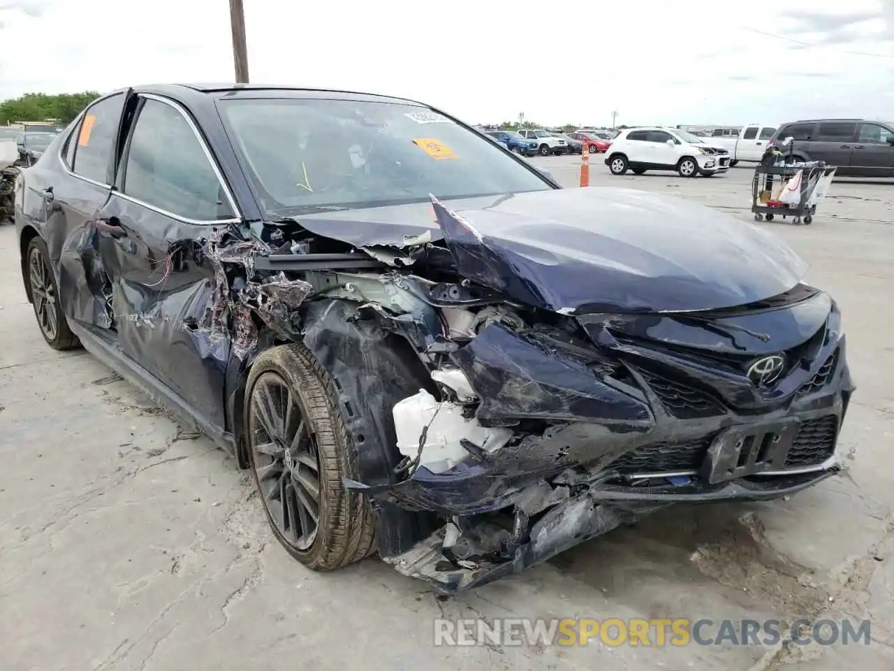 1 Photograph of a damaged car 4T1K61AK9MU438040 TOYOTA CAMRY 2021