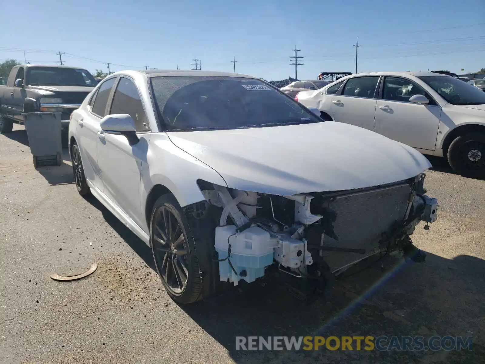 1 Photograph of a damaged car 4T1K61AK9MU472785 TOYOTA CAMRY 2021