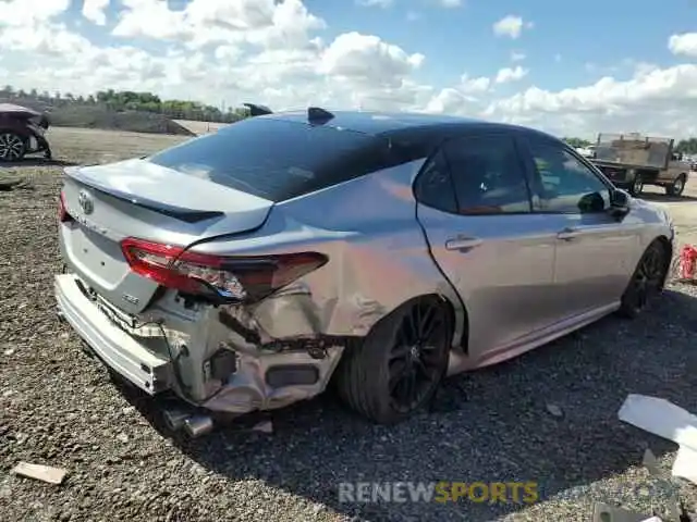 3 Photograph of a damaged car 4T1K61AK9MU496472 TOYOTA CAMRY 2021