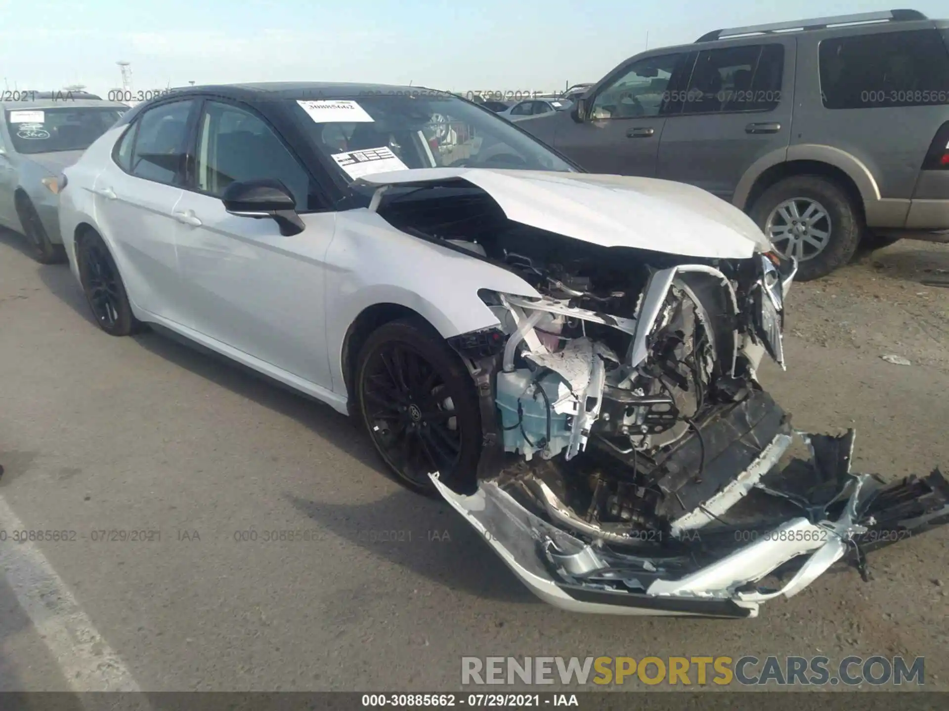 1 Photograph of a damaged car 4T1K61AKXMU407590 TOYOTA CAMRY 2021