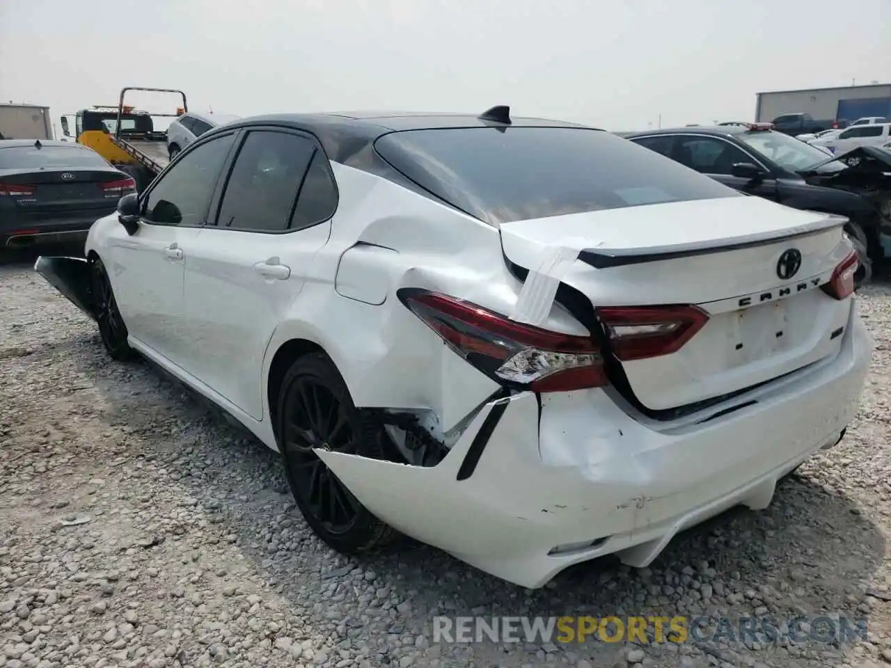 3 Photograph of a damaged car 4T1K61AKXMU408707 TOYOTA CAMRY 2021