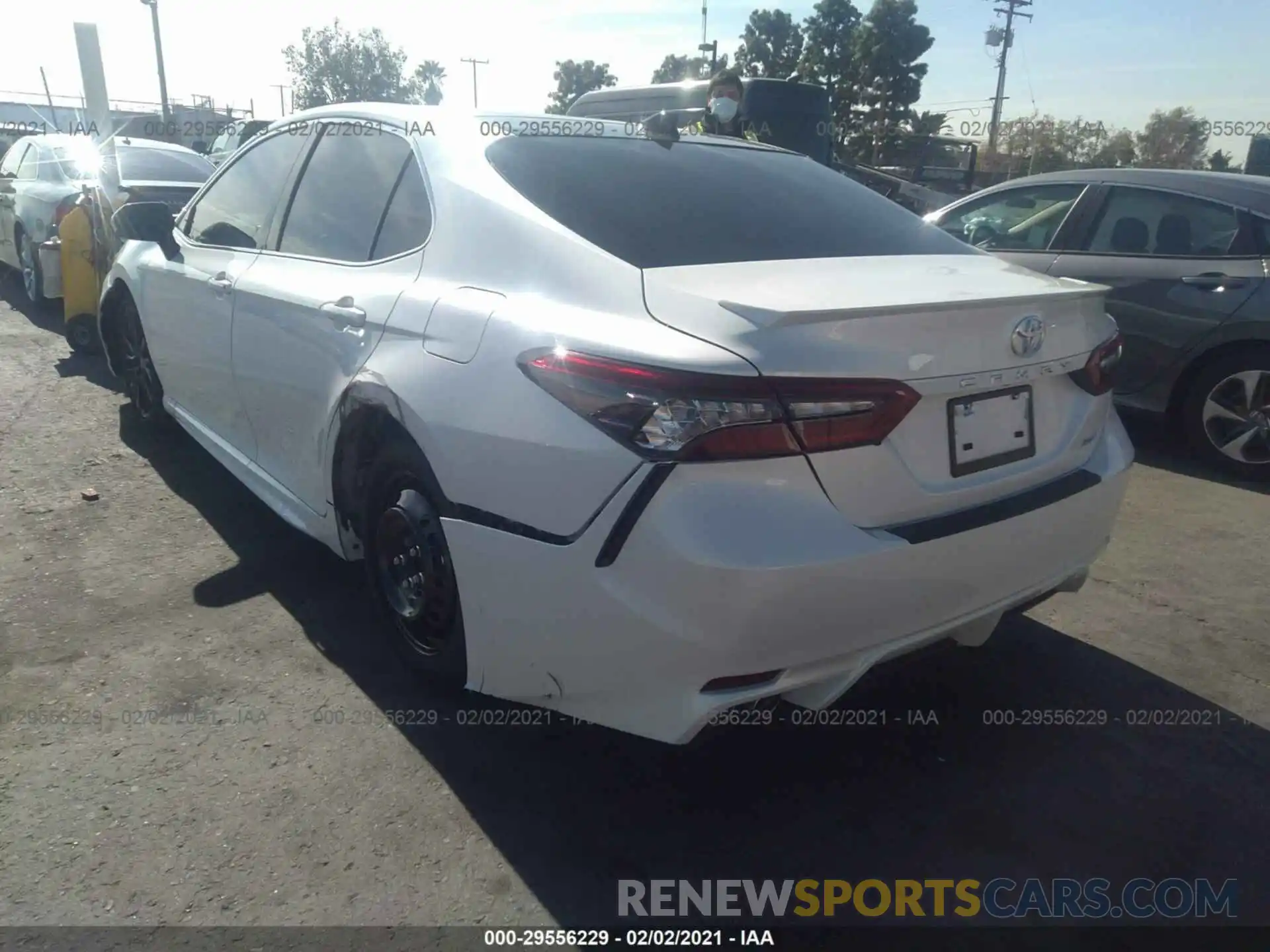 3 Photograph of a damaged car 4T1K61AKXMU414040 TOYOTA CAMRY 2021