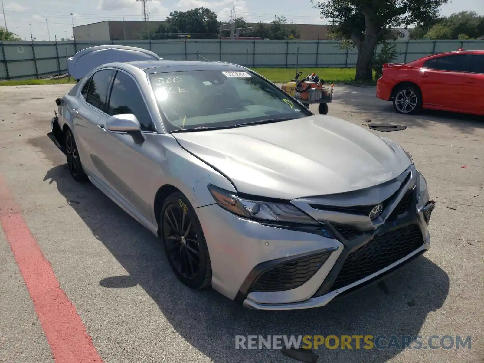 1 Photograph of a damaged car 4T1K61AKXMU417178 TOYOTA CAMRY 2021