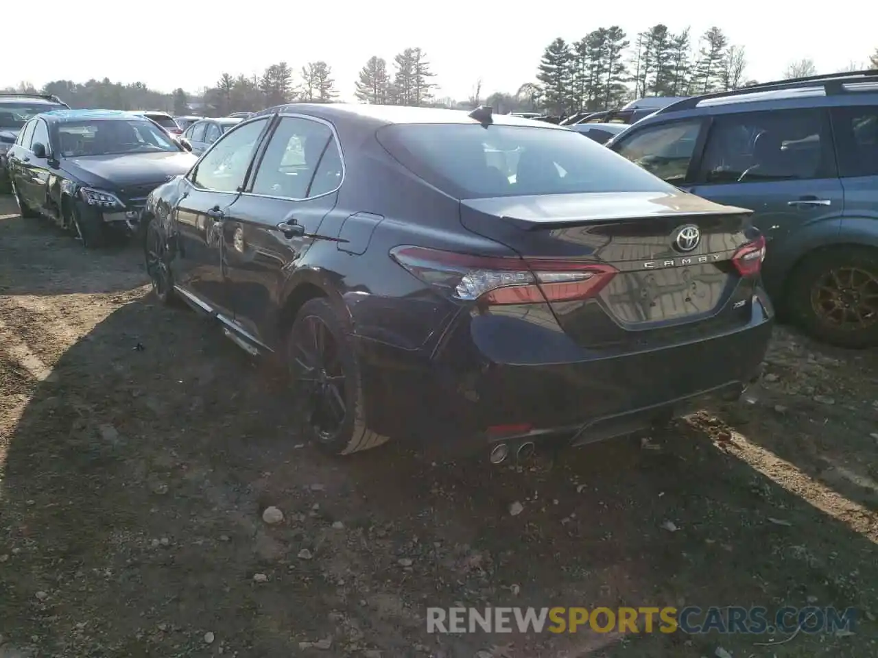 3 Photograph of a damaged car 4T1K61AKXMU420405 TOYOTA CAMRY 2021