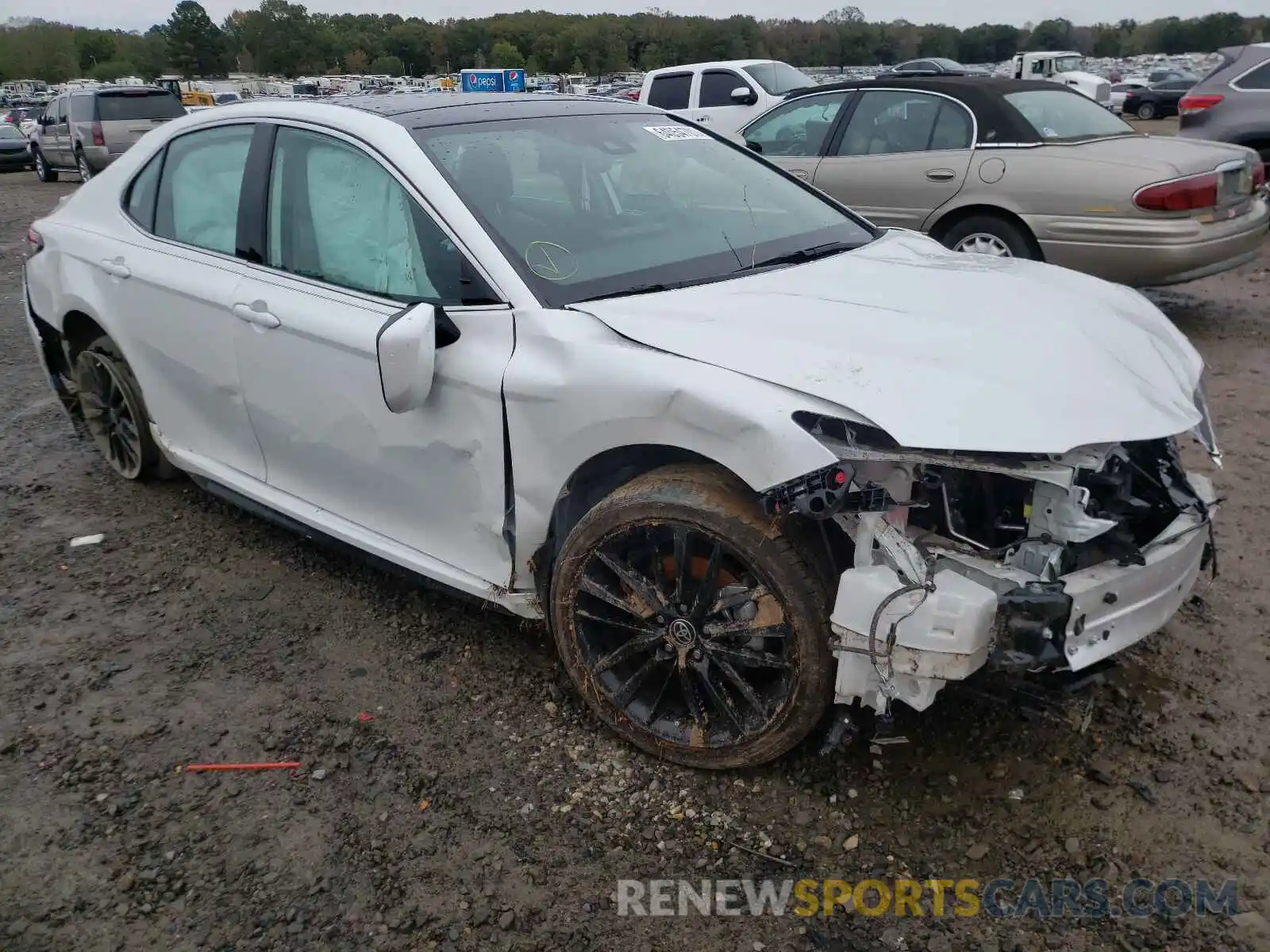 9 Photograph of a damaged car 4T1K61AKXMU426043 TOYOTA CAMRY 2021