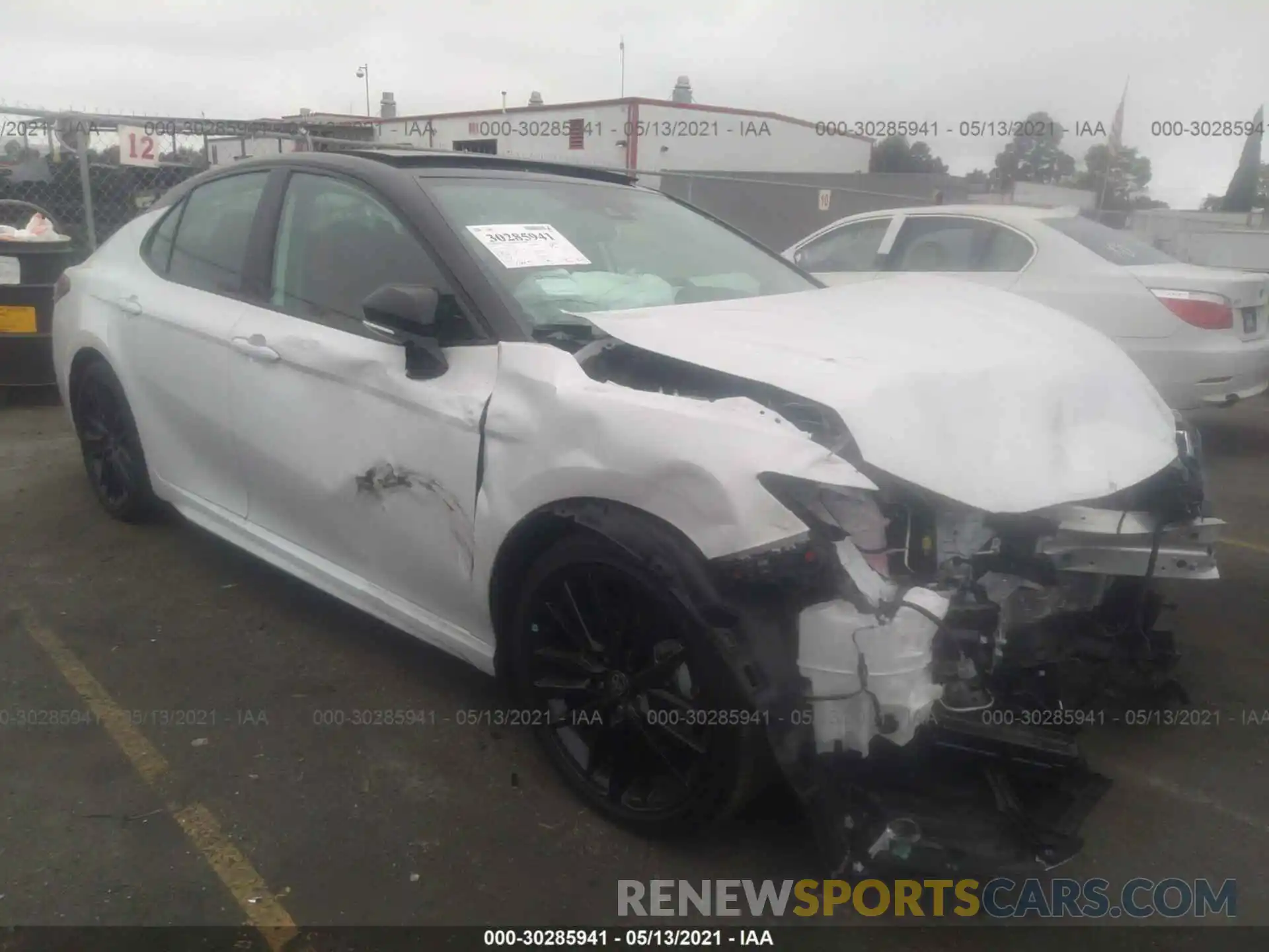 1 Photograph of a damaged car 4T1K61AKXMU430965 TOYOTA CAMRY 2021