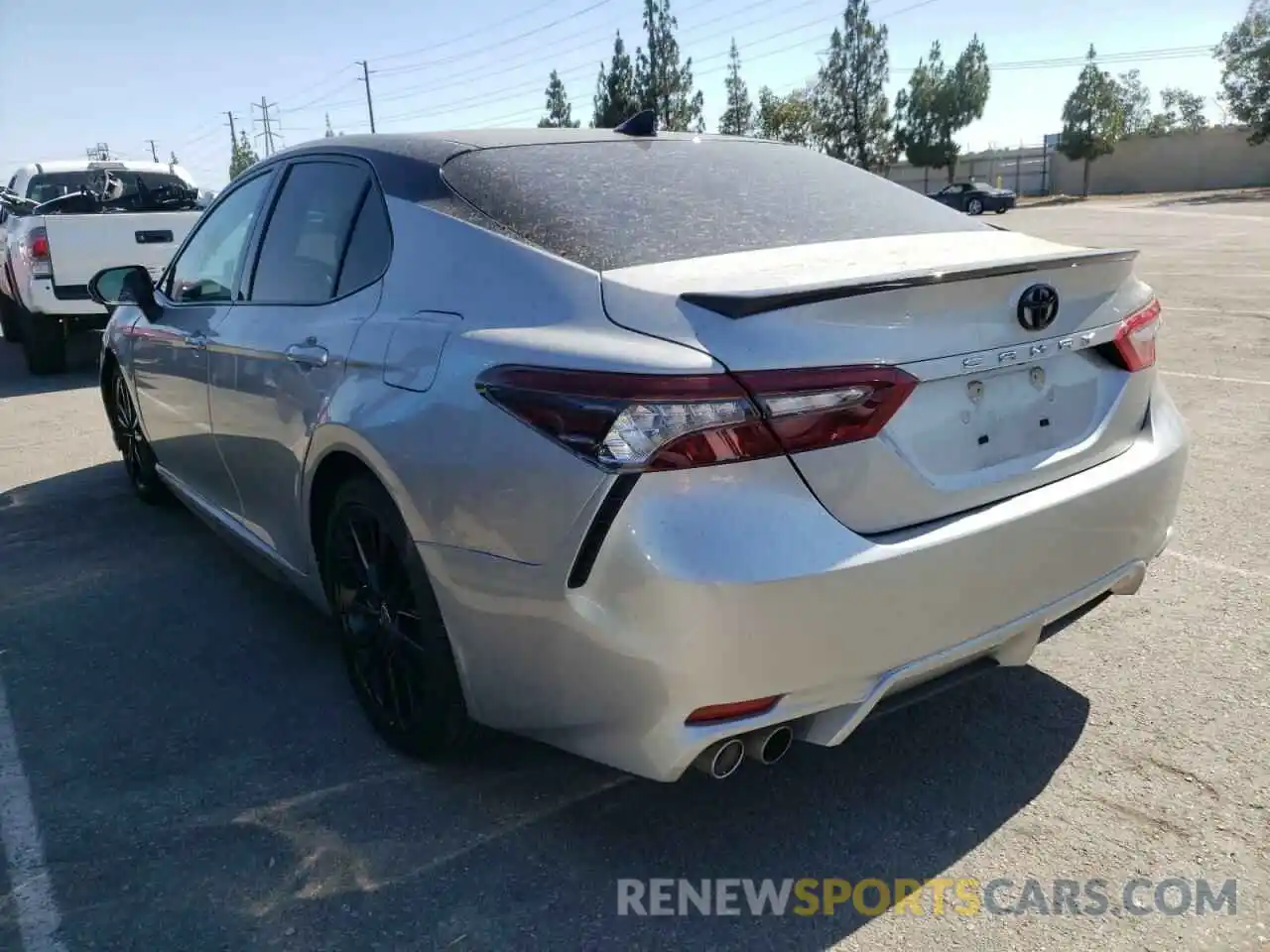 3 Photograph of a damaged car 4T1K61AKXMU443831 TOYOTA CAMRY 2021