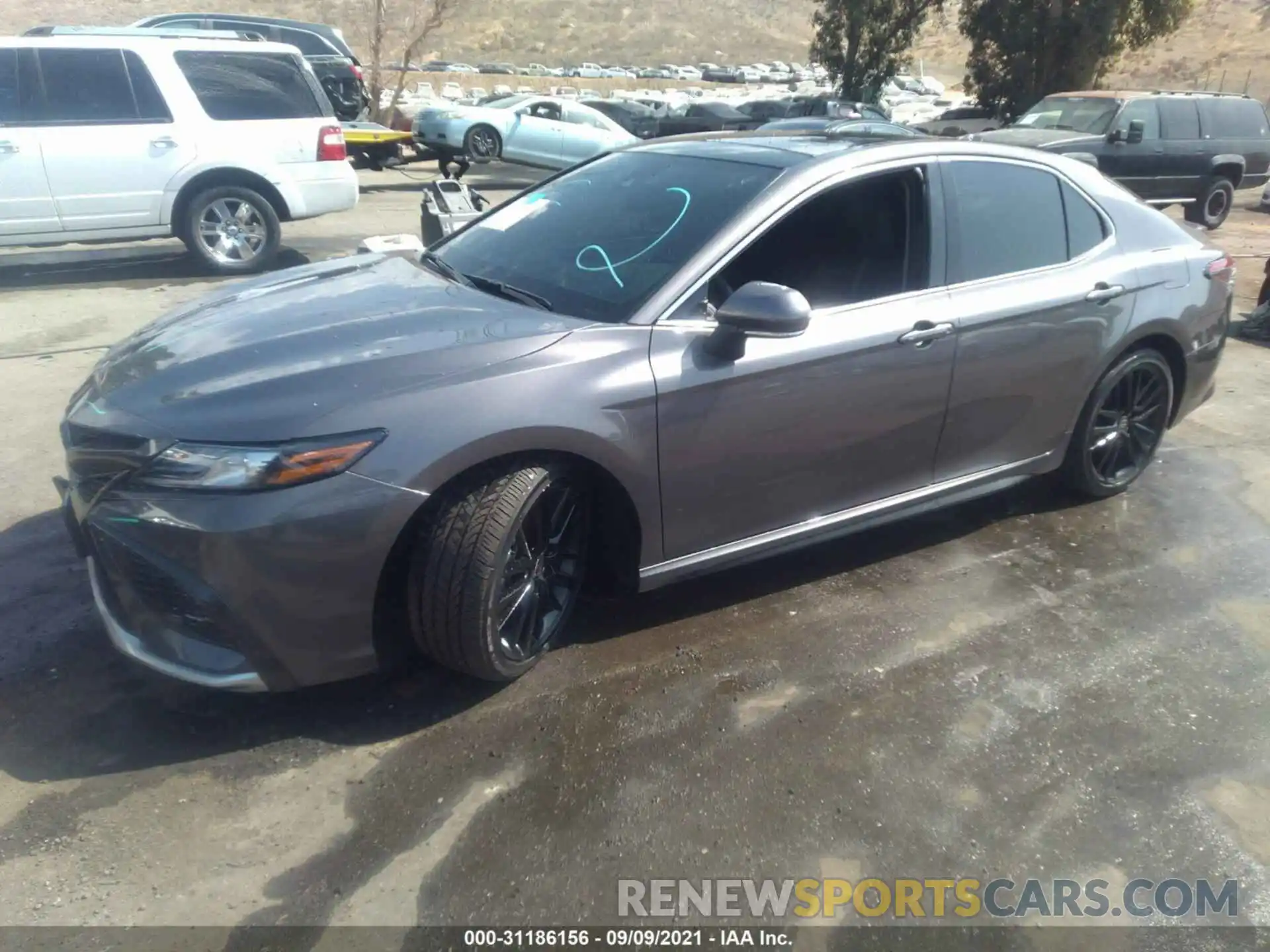 2 Photograph of a damaged car 4T1K61AKXMU454022 TOYOTA CAMRY 2021