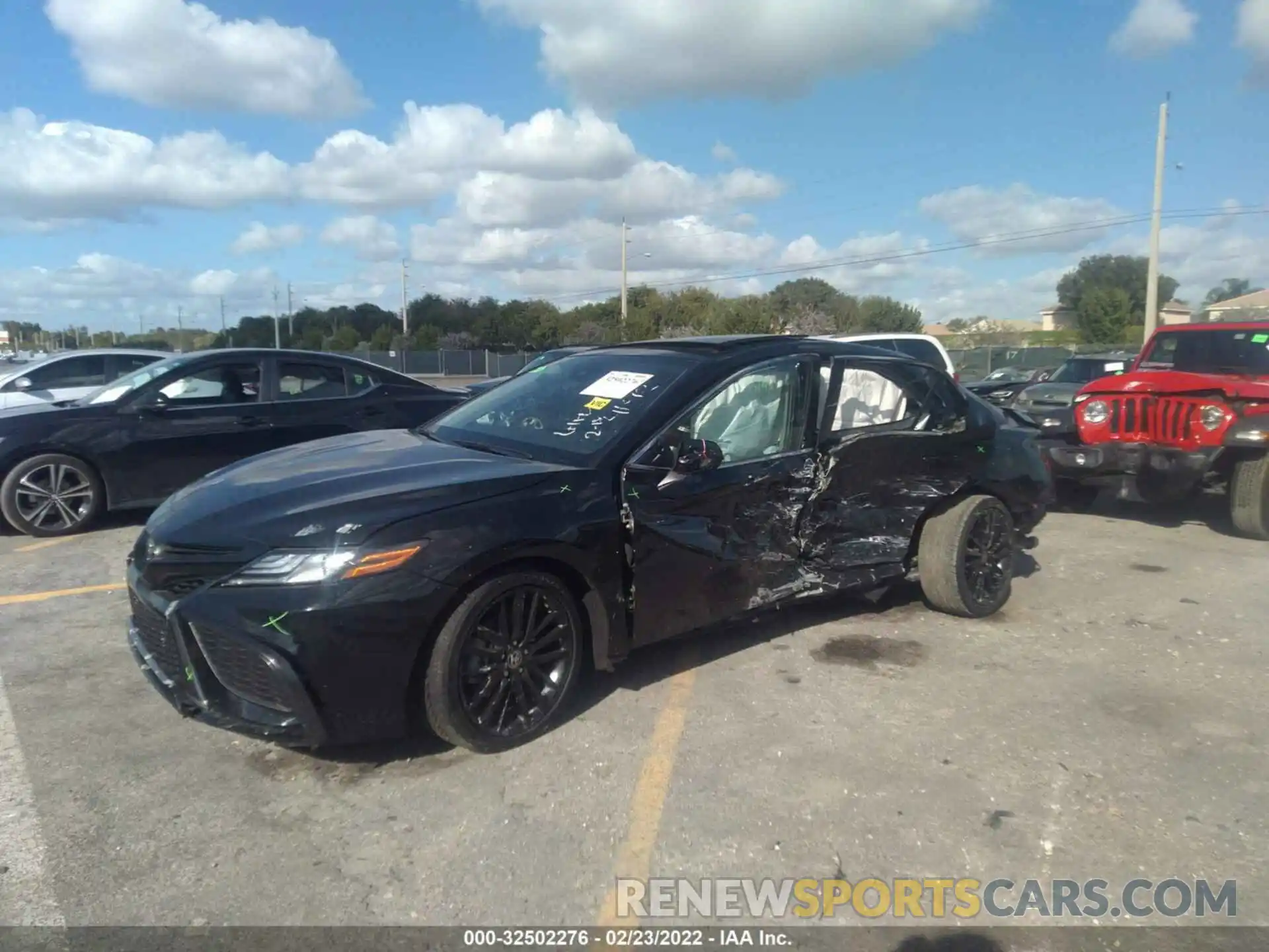 2 Photograph of a damaged car 4T1K61AKXMU474142 TOYOTA CAMRY 2021