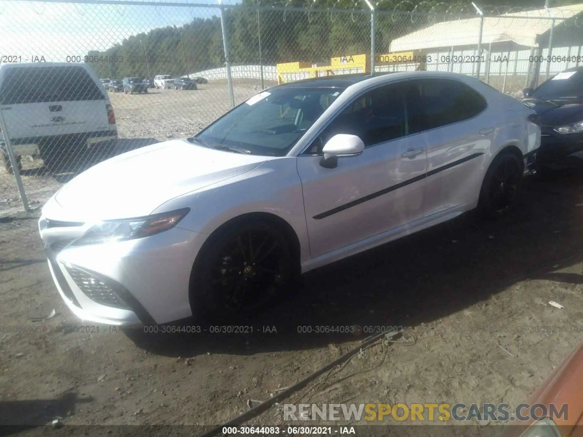 2 Photograph of a damaged car 4T1K61AKXMU531942 TOYOTA CAMRY 2021