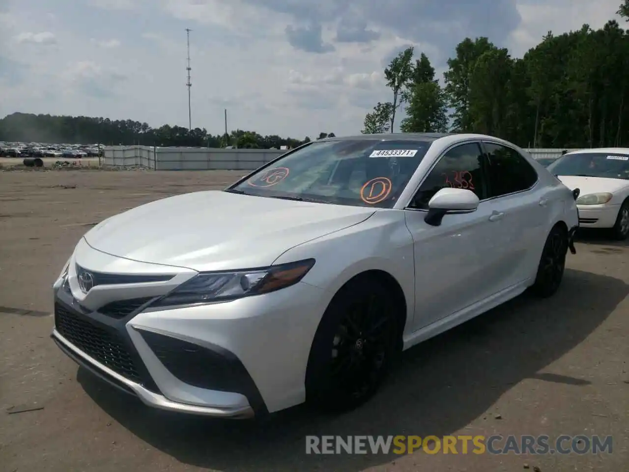 2 Photograph of a damaged car 4T1K61AKXMU545890 TOYOTA CAMRY 2021