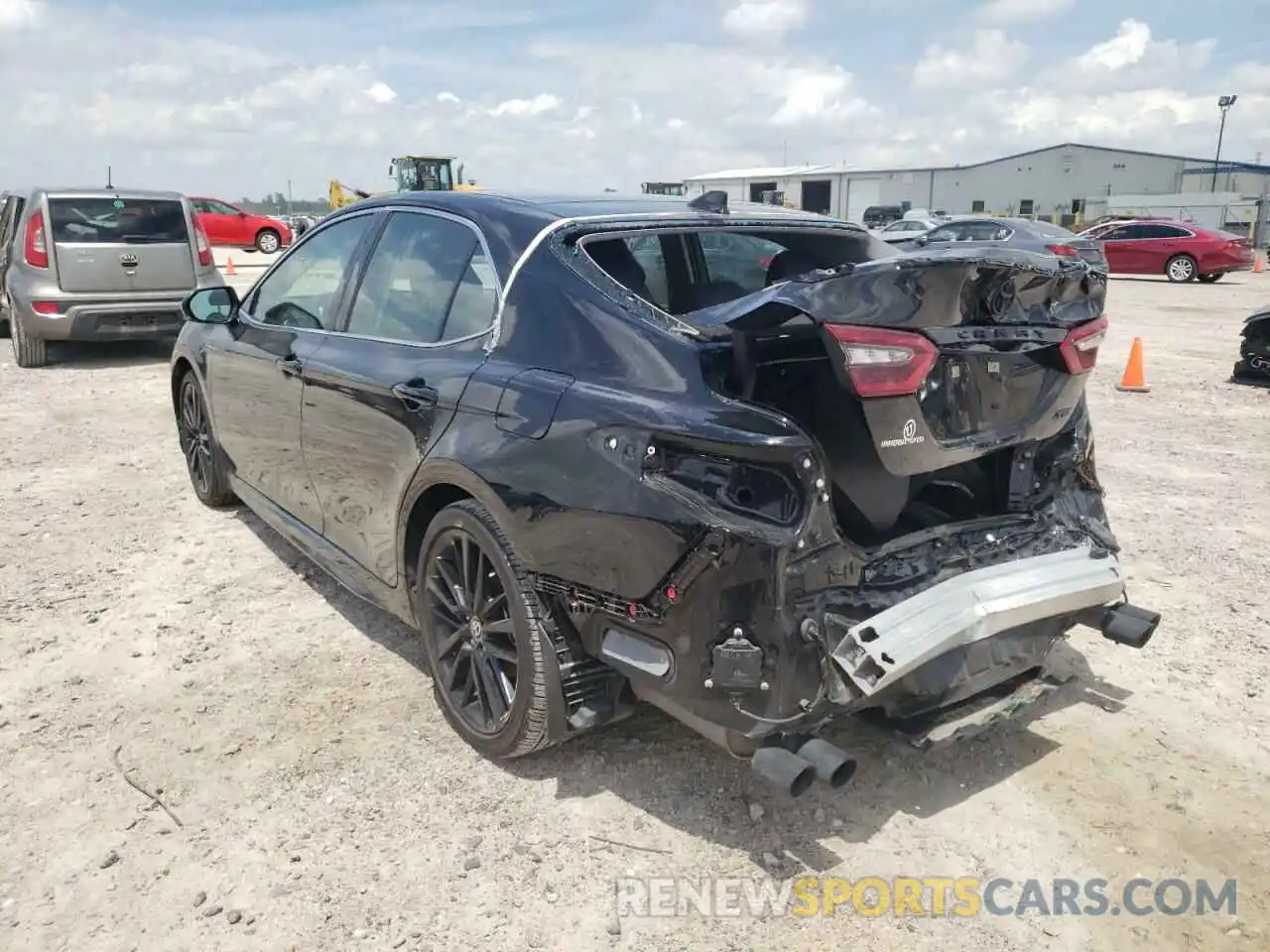 3 Photograph of a damaged car 4T1K61AKXMU592448 TOYOTA CAMRY 2021