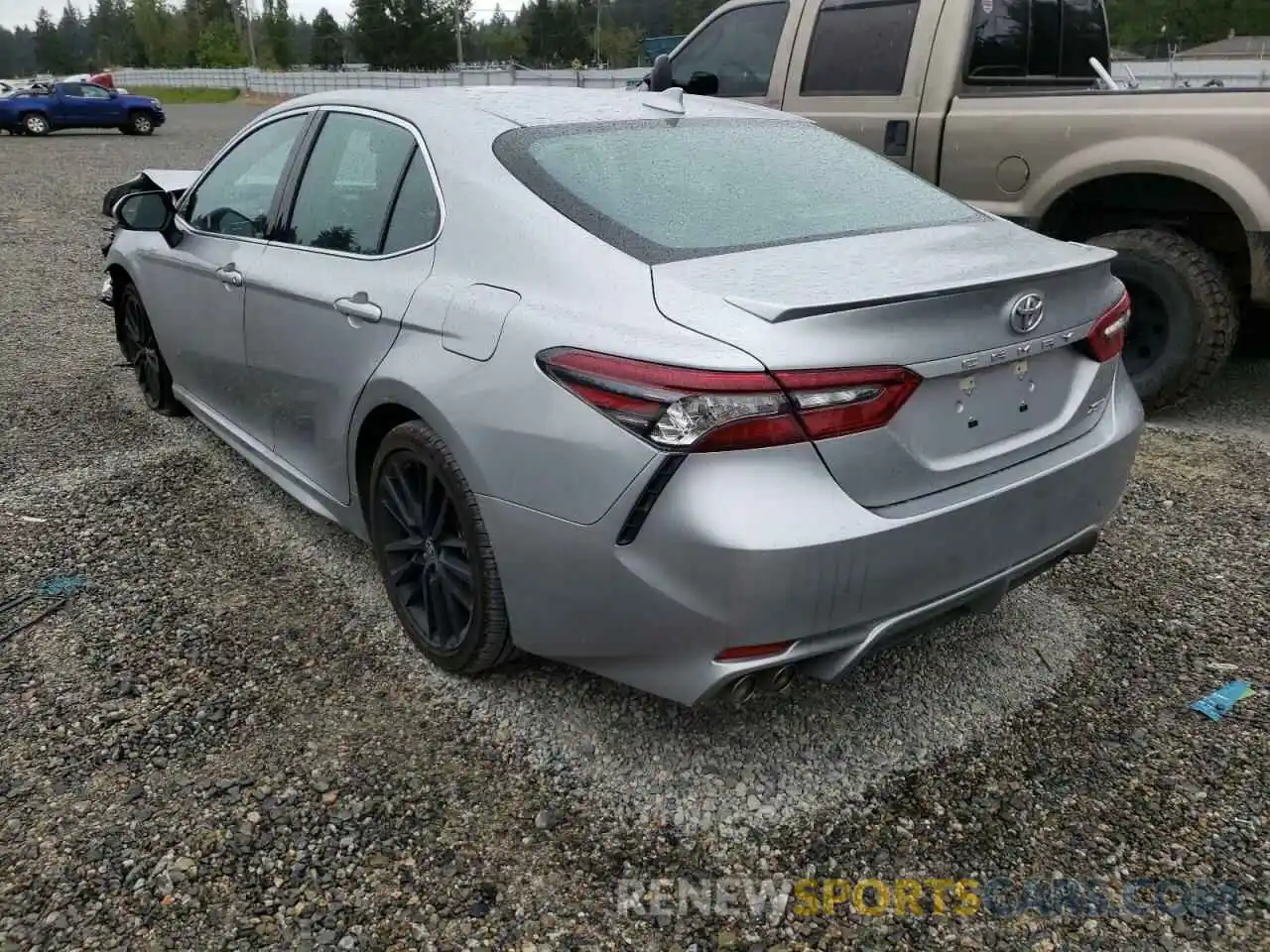 3 Photograph of a damaged car 4T1K61AKXMU606557 TOYOTA CAMRY 2021