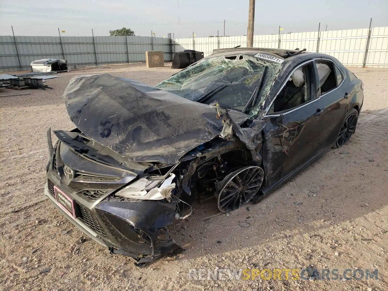 2 Photograph of a damaged car 4T1K61AKXMU616084 TOYOTA CAMRY 2021