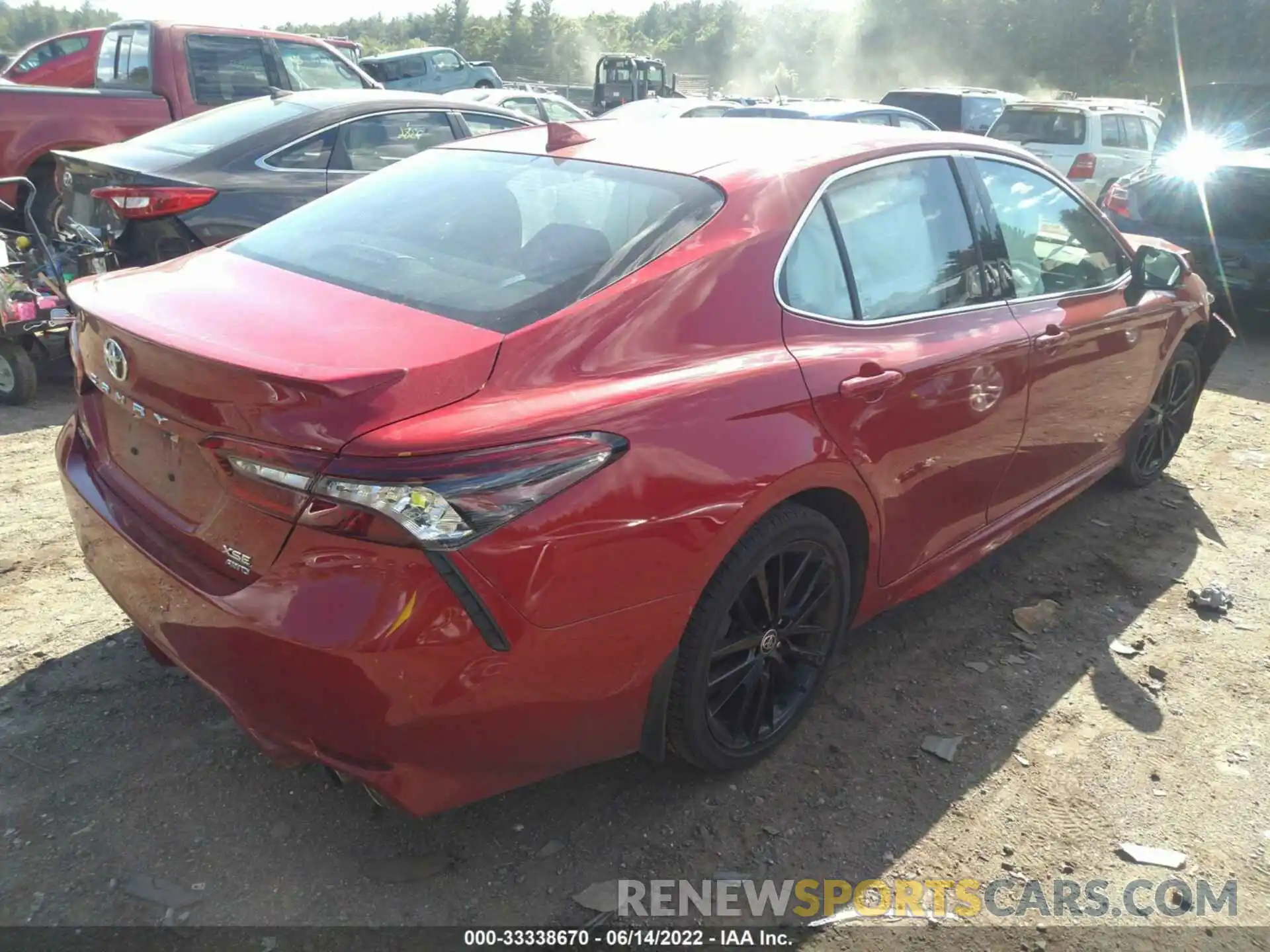 4 Photograph of a damaged car 4T1K61BK0MU026815 TOYOTA CAMRY 2021