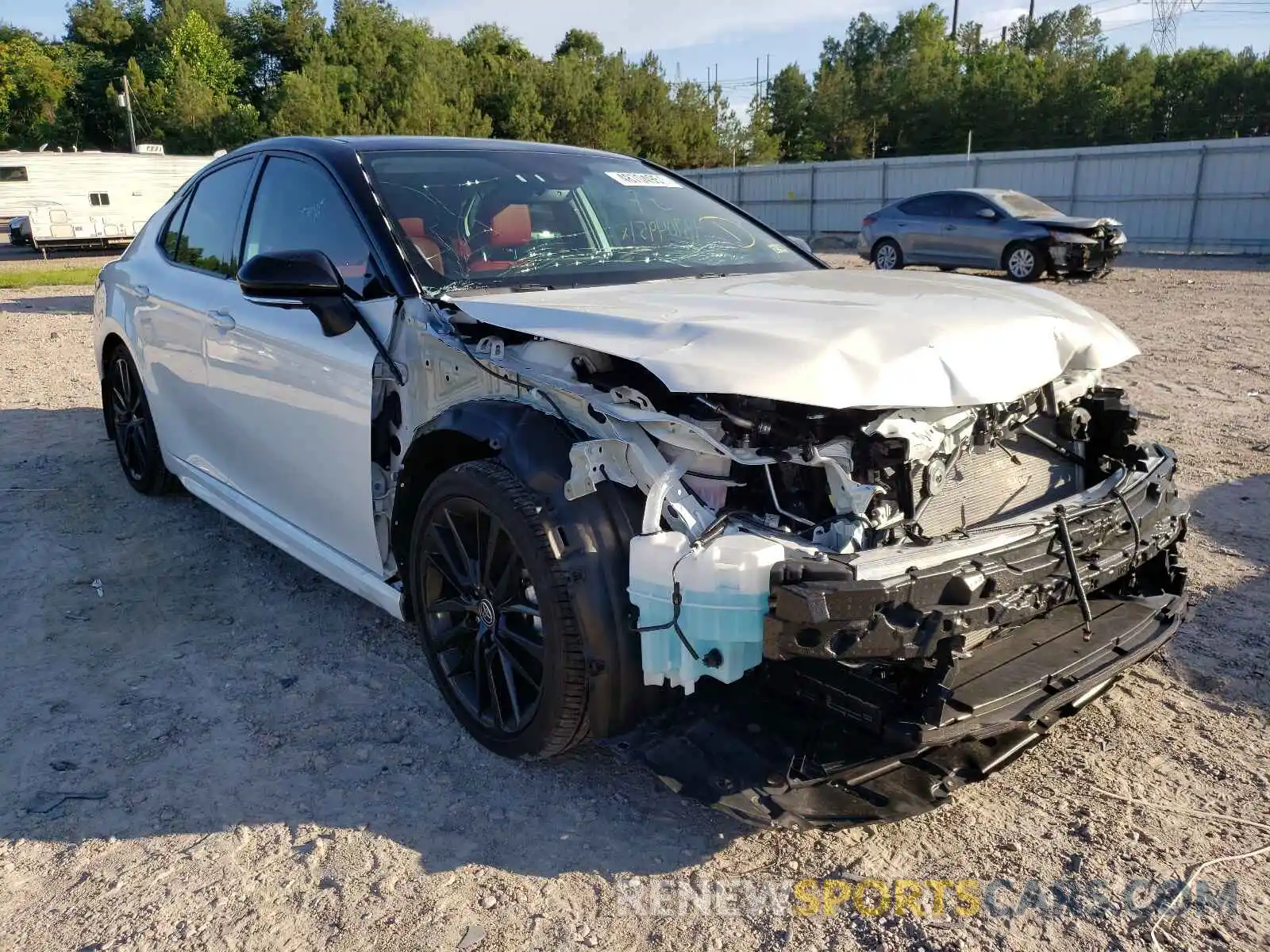 1 Photograph of a damaged car 4T1K61BK0MU029357 TOYOTA CAMRY 2021