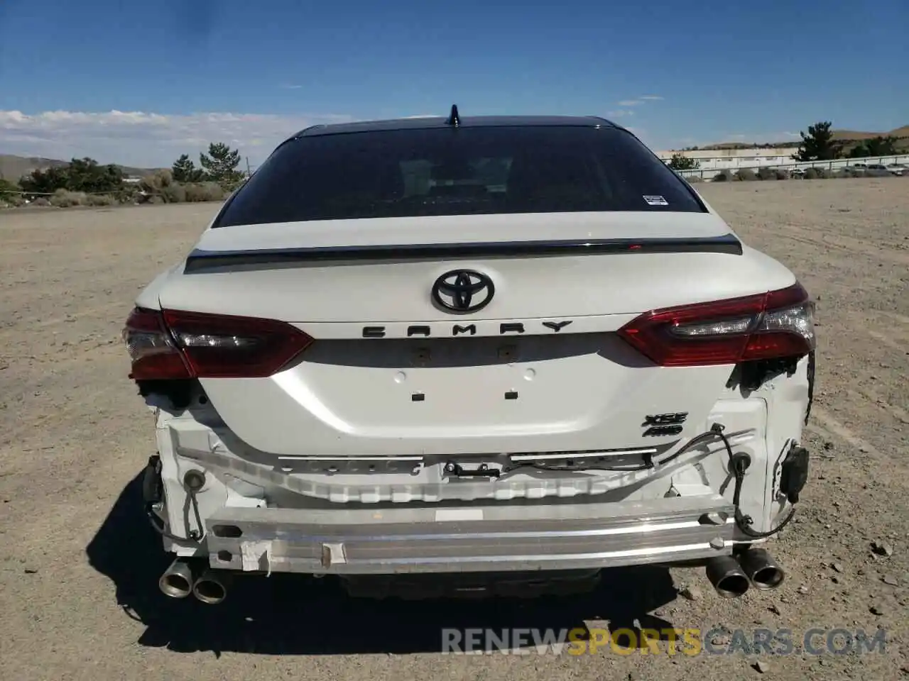 6 Photograph of a damaged car 4T1K61BK0MU040584 TOYOTA CAMRY 2021