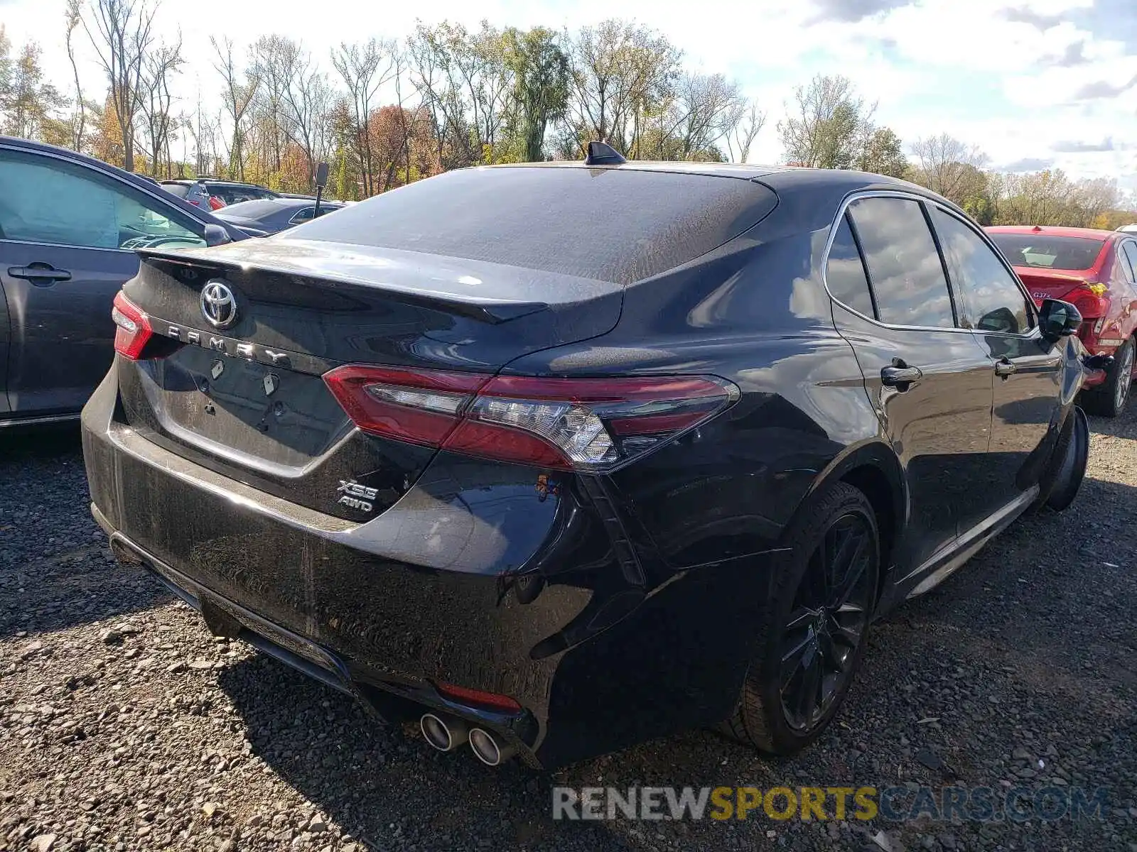 4 Photograph of a damaged car 4T1K61BK1MU036513 TOYOTA CAMRY 2021