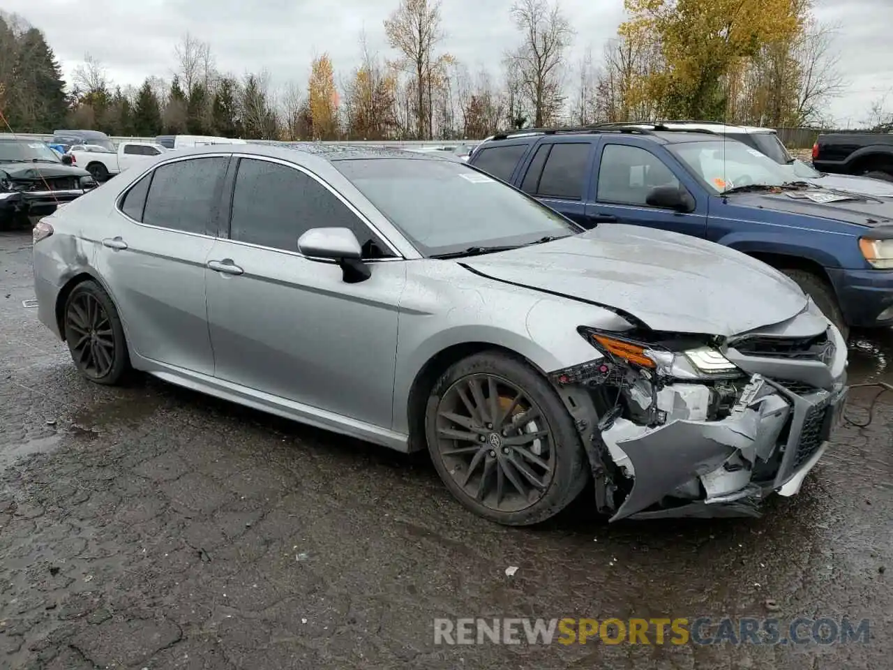 4 Photograph of a damaged car 4T1K61BK2MU041218 TOYOTA CAMRY 2021