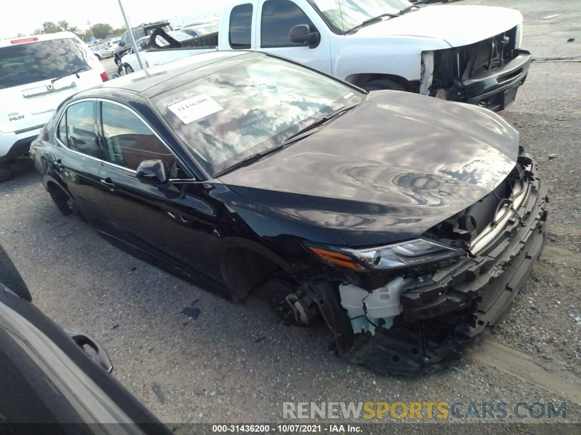 1 Photograph of a damaged car 4T1K61BK4MU020242 TOYOTA CAMRY 2021