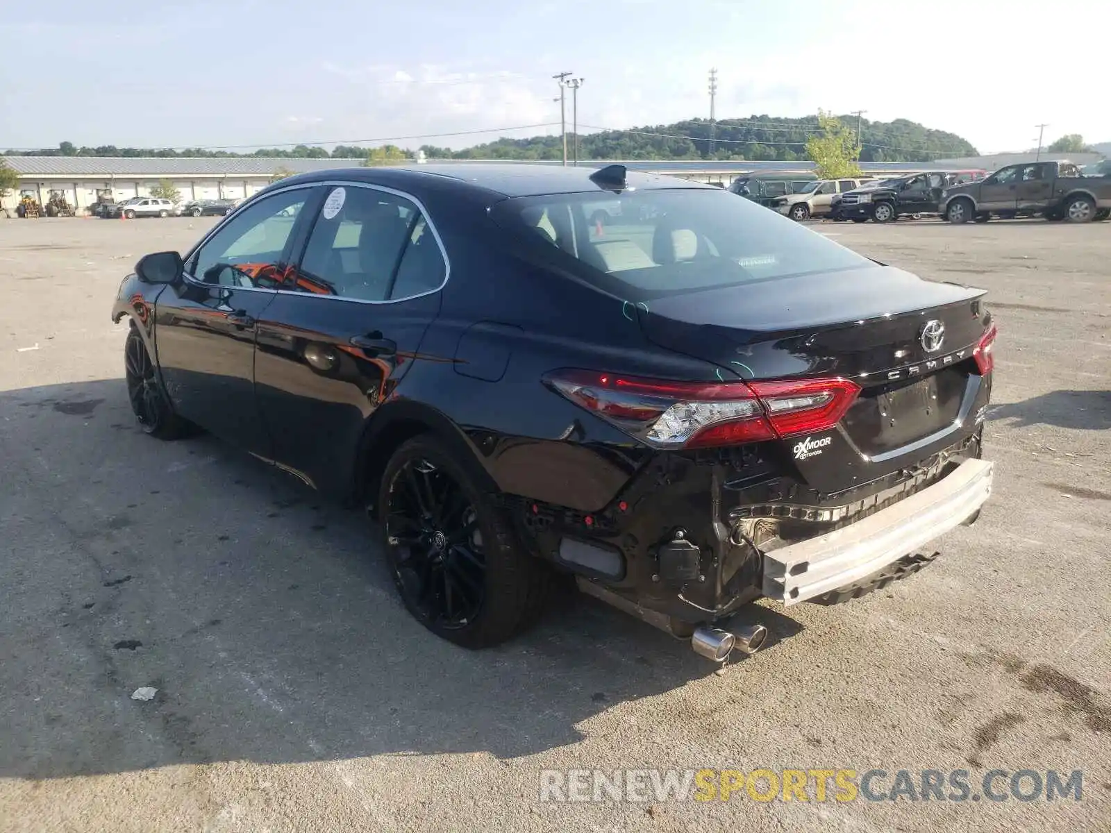 3 Photograph of a damaged car 4T1K61BK4MU026154 TOYOTA CAMRY 2021