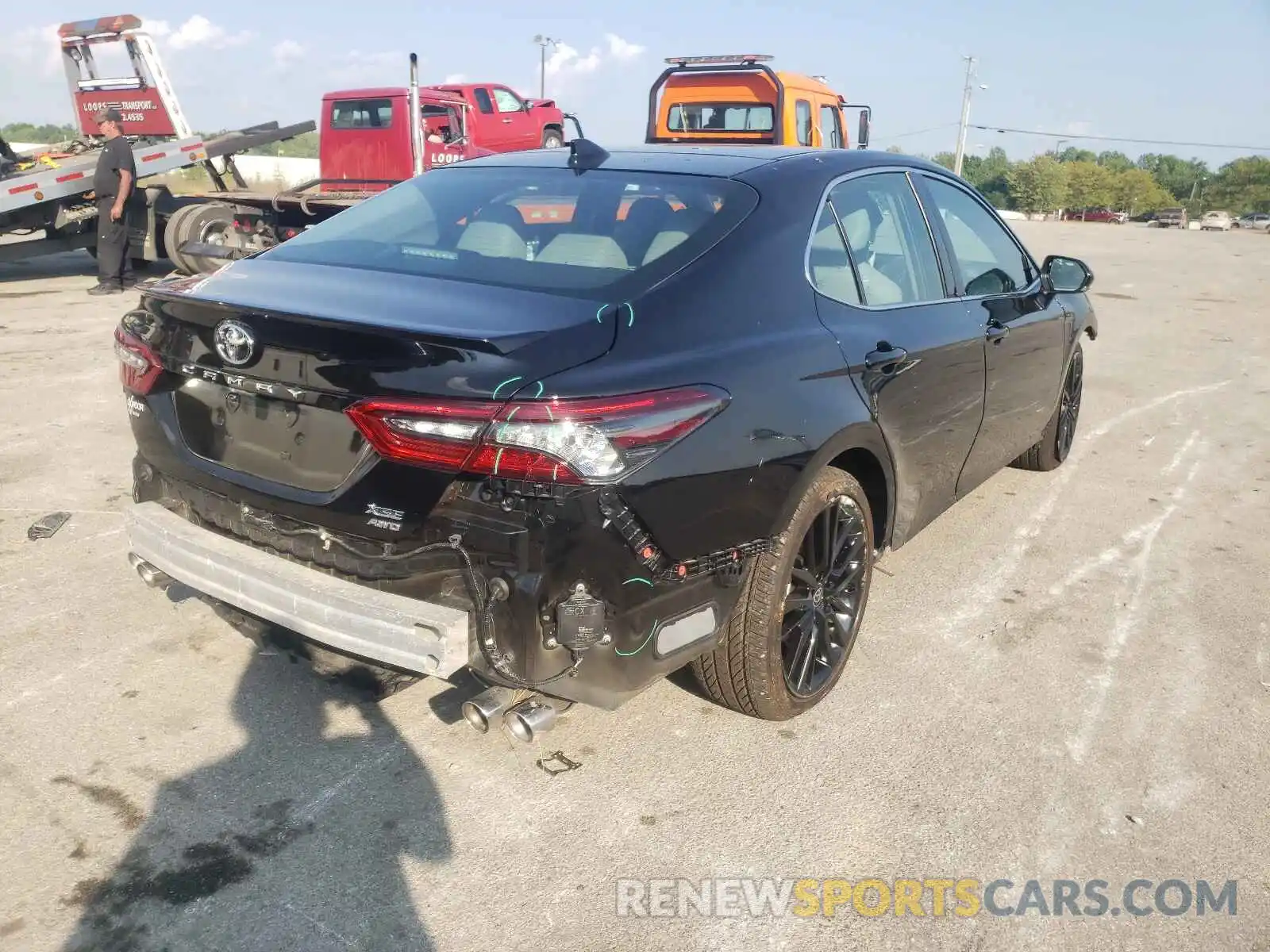 4 Photograph of a damaged car 4T1K61BK4MU026154 TOYOTA CAMRY 2021