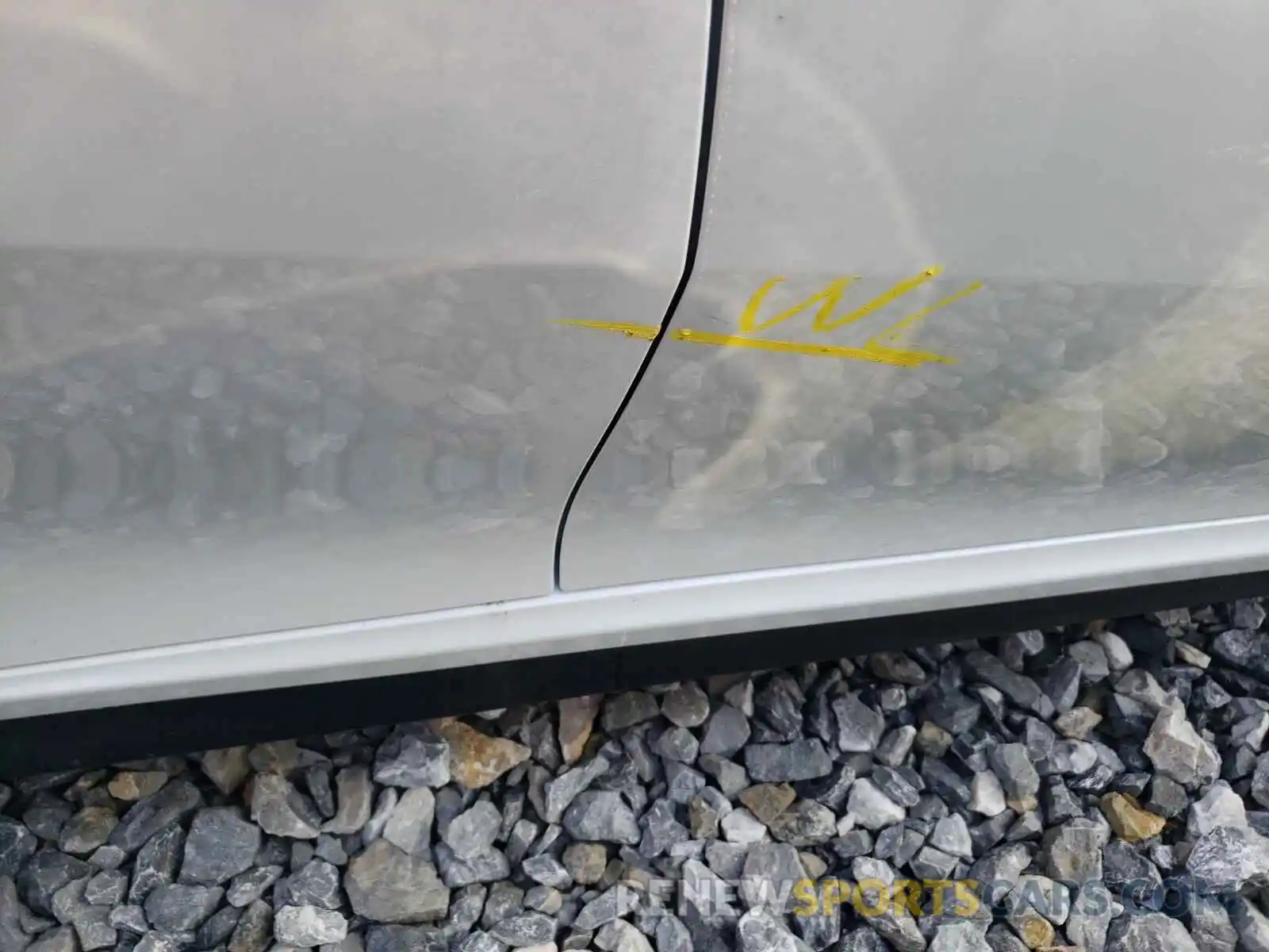 9 Photograph of a damaged car 4T1K61BK4MU039518 TOYOTA CAMRY 2021