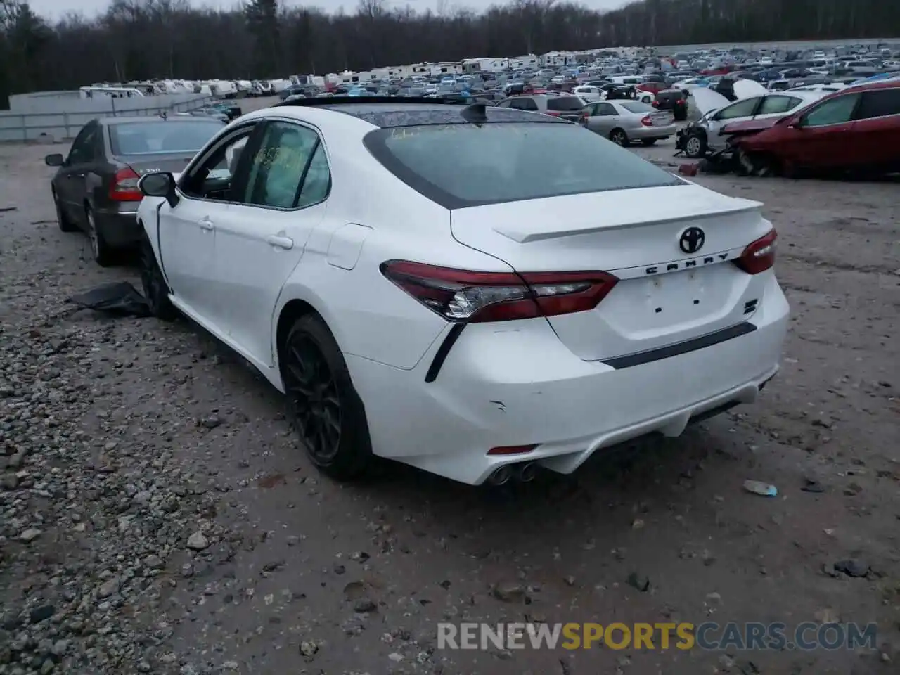 3 Photograph of a damaged car 4T1K61BK4MU047053 TOYOTA CAMRY 2021