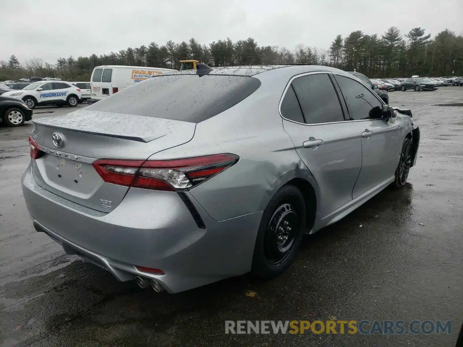 4 Photograph of a damaged car 4T1K61BK6MU020047 TOYOTA CAMRY 2021