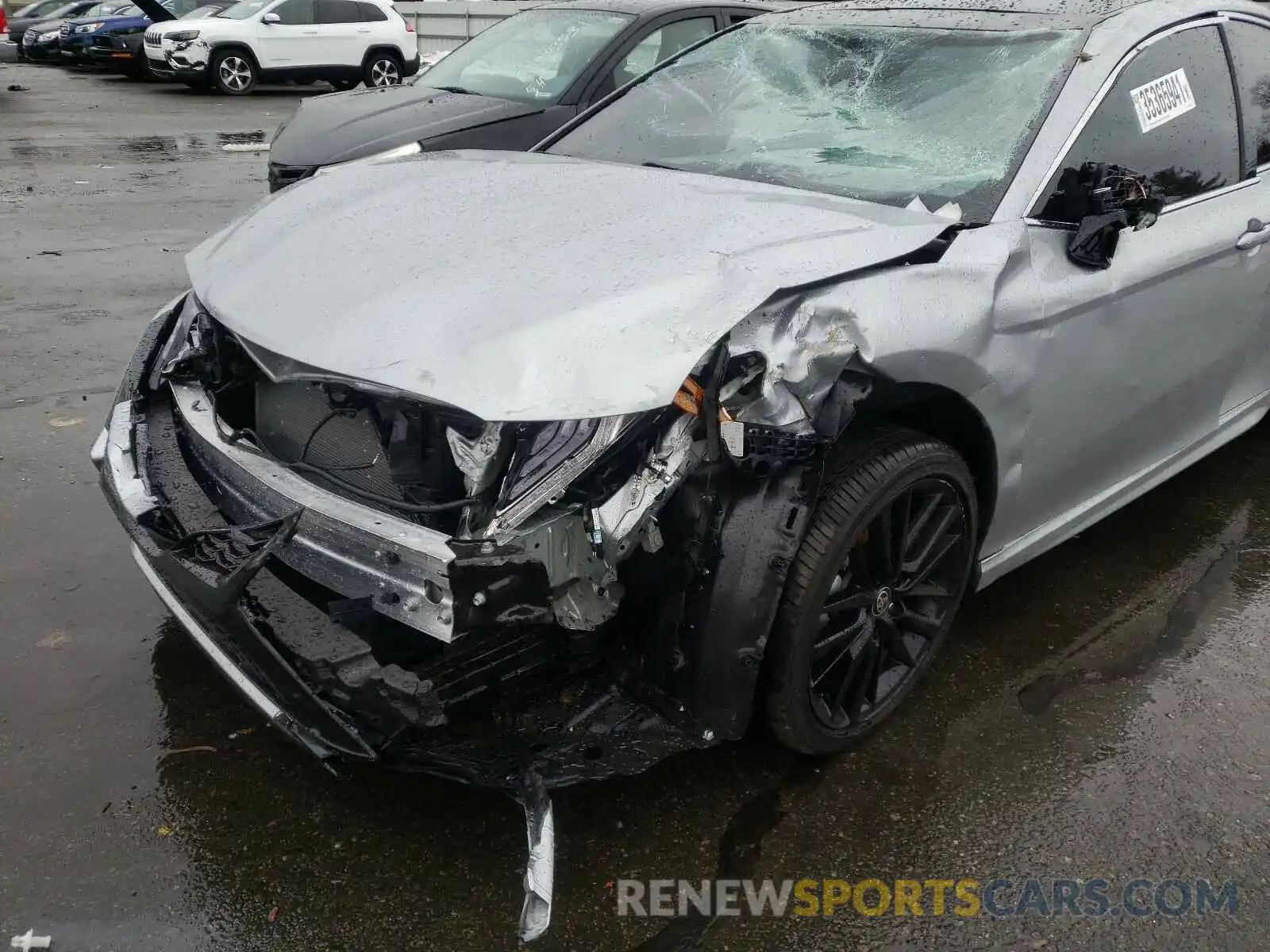 9 Photograph of a damaged car 4T1K61BK6MU020047 TOYOTA CAMRY 2021