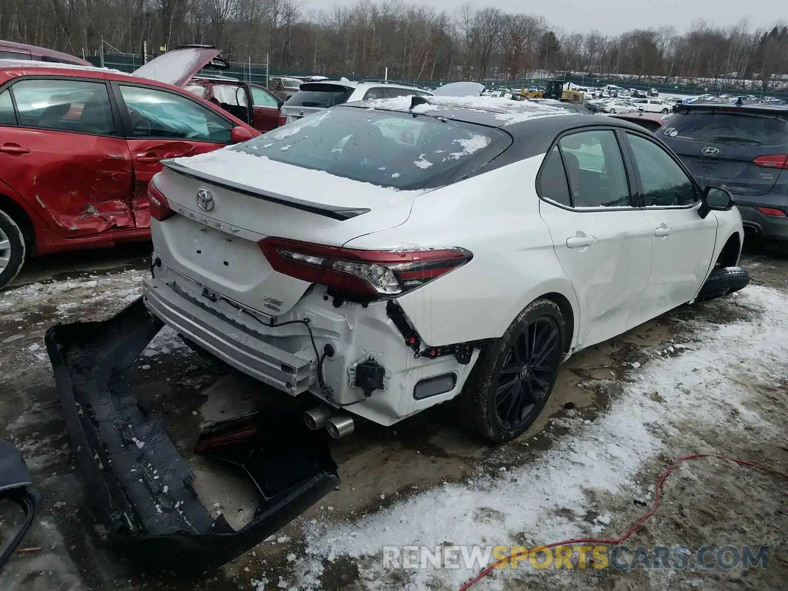 4 Photograph of a damaged car 4T1K61BK6MU021182 TOYOTA CAMRY 2021